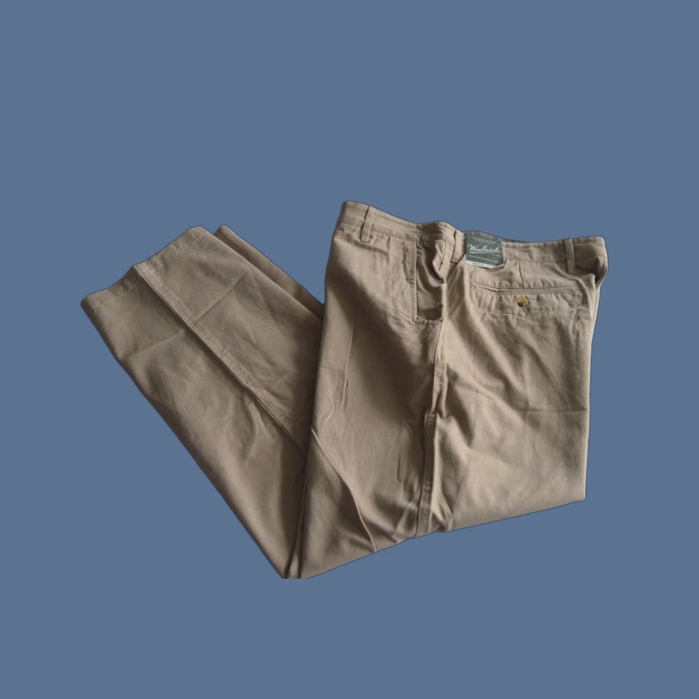 Vintage Woolrich Pants Chino Khaki Cotton Button Zip Regular 36x30 Beige Solid Men Waist 36 Inseam 30 Size US 36 / EU 52 - 1 Thumbnail