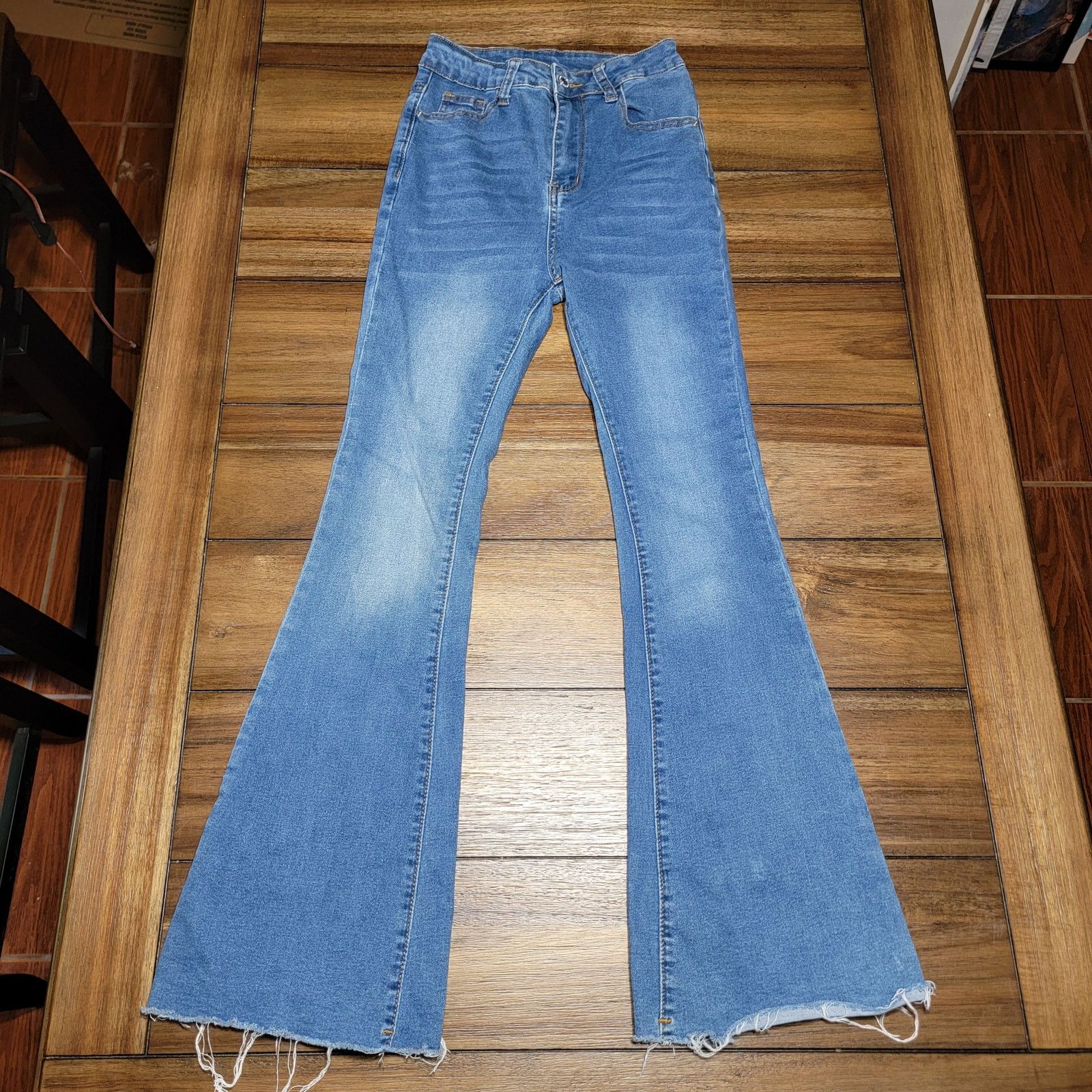 Shein Shein Denim Flare Jeans w/ Raw Hem - Size Small 4 Size 22" - 1 Thumbnail