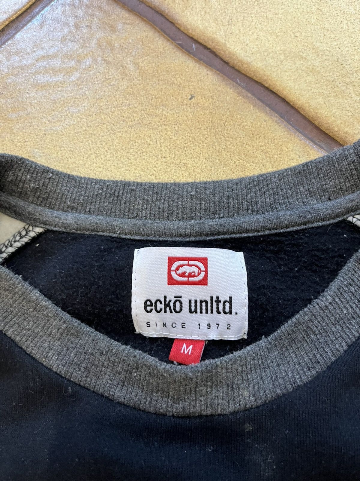 Ecko Unltd. × Fubu Ecko Unltd. Creweck Y2K Size US M / EU 48-50 / 2 - 5 Thumbnail