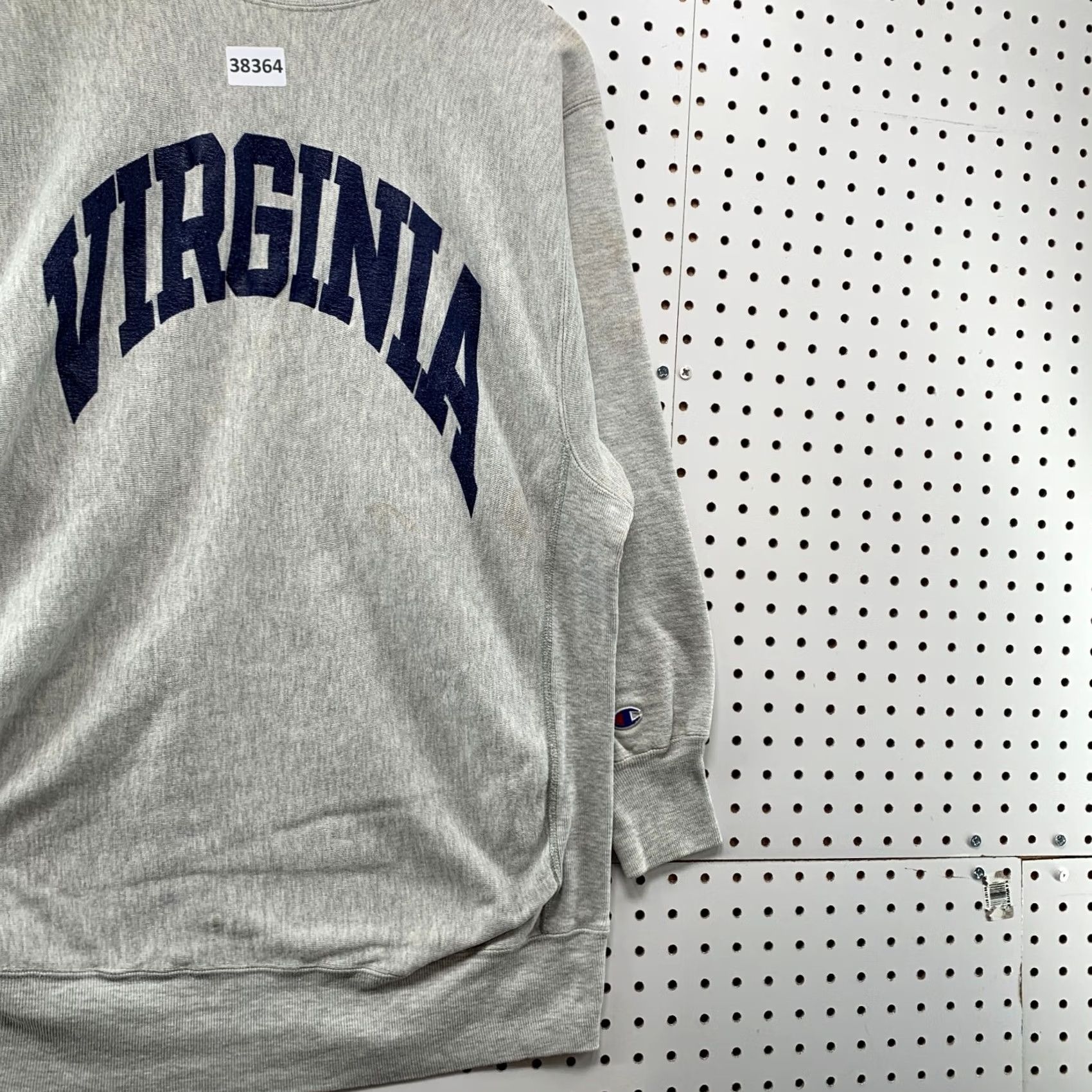 Champion VINTAGE Virginia Cavaliers Sweatshirt Men 2XL Gray Champion Reverse Weave 90s USA University Crew Neck Long Sleeve Pullover Fleece Sweatshirt Mens Size US XXL / EU 58 / 5 - 4 Thumbnail