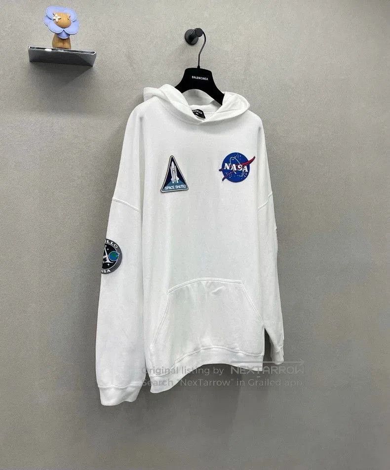Balenciaga Balenciaga x NASA White Hoodie. Size US XS / EU 42 / 0 - 3 Thumbnail