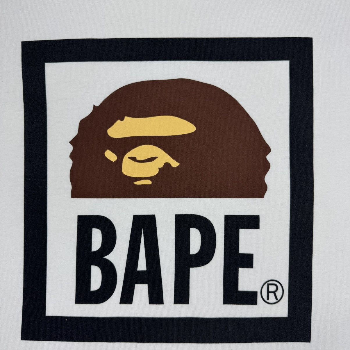 Bape Vintage Bape Square T-shirt Size US L / EU 52-54 / 3 - 6 Thumbnail