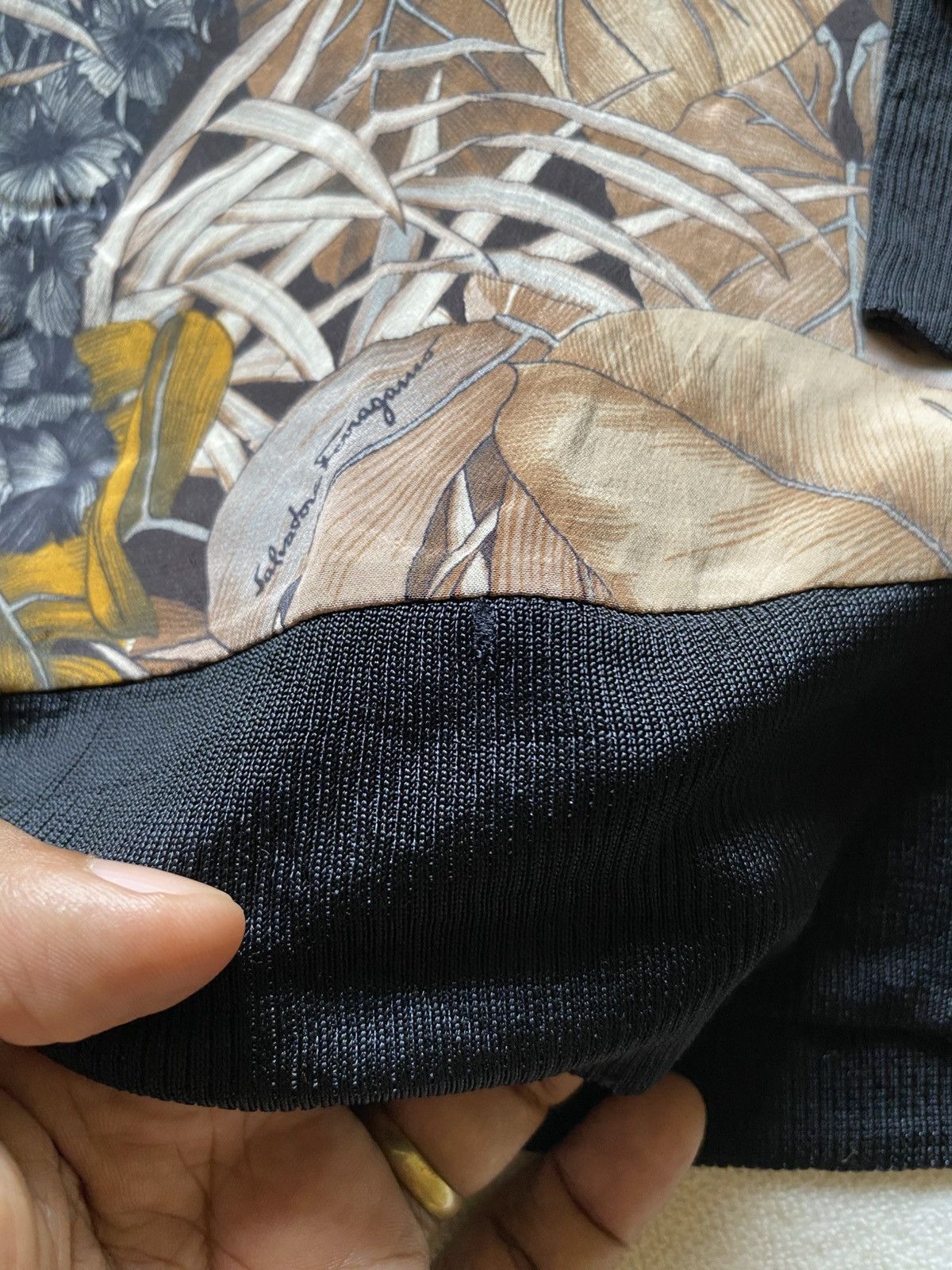 Salvatore Ferragamo Vintage Salvatore Ferragamo Silk Over Tiger Print Size US L / EU 52-54 / 3 - 13 Thumbnail