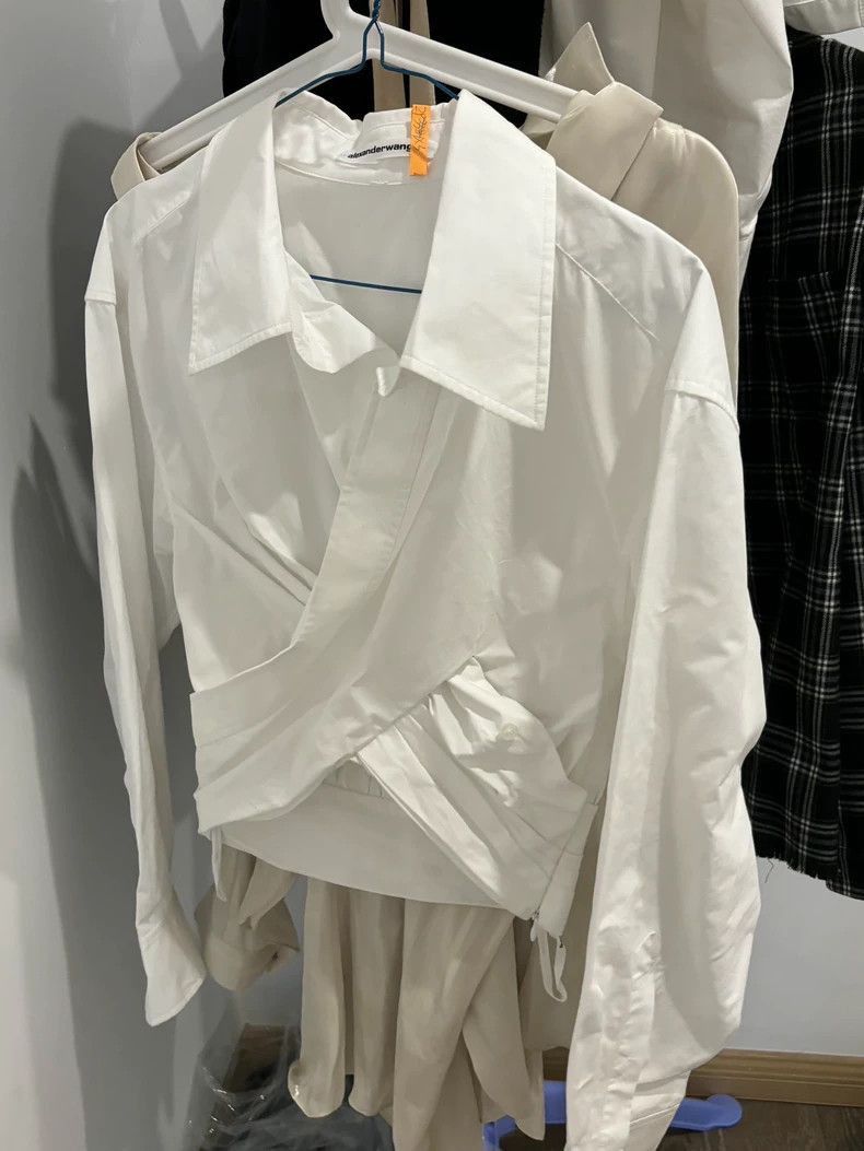 Alexander Wang Alexander Wang White Cropped Wrap Shirt- Size XS / US 0-2 / IT 36-38 - 1 Thumbnail