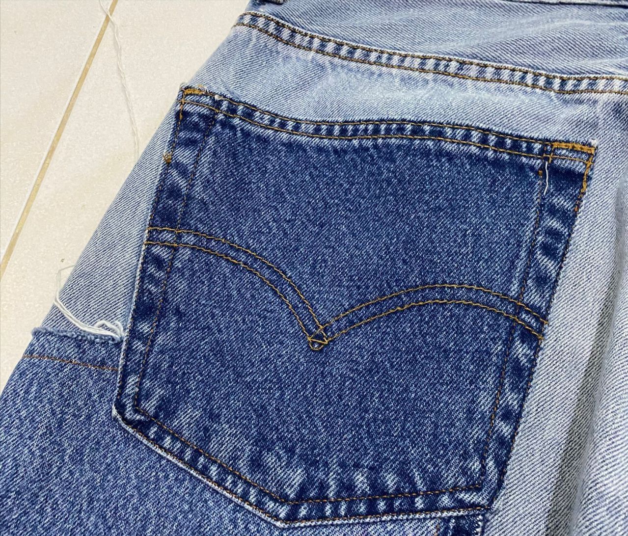Levi's Vintage Levis 550 Relaxed Fit Patchwork Reworked Denim Size US 33 - 9 Thumbnail