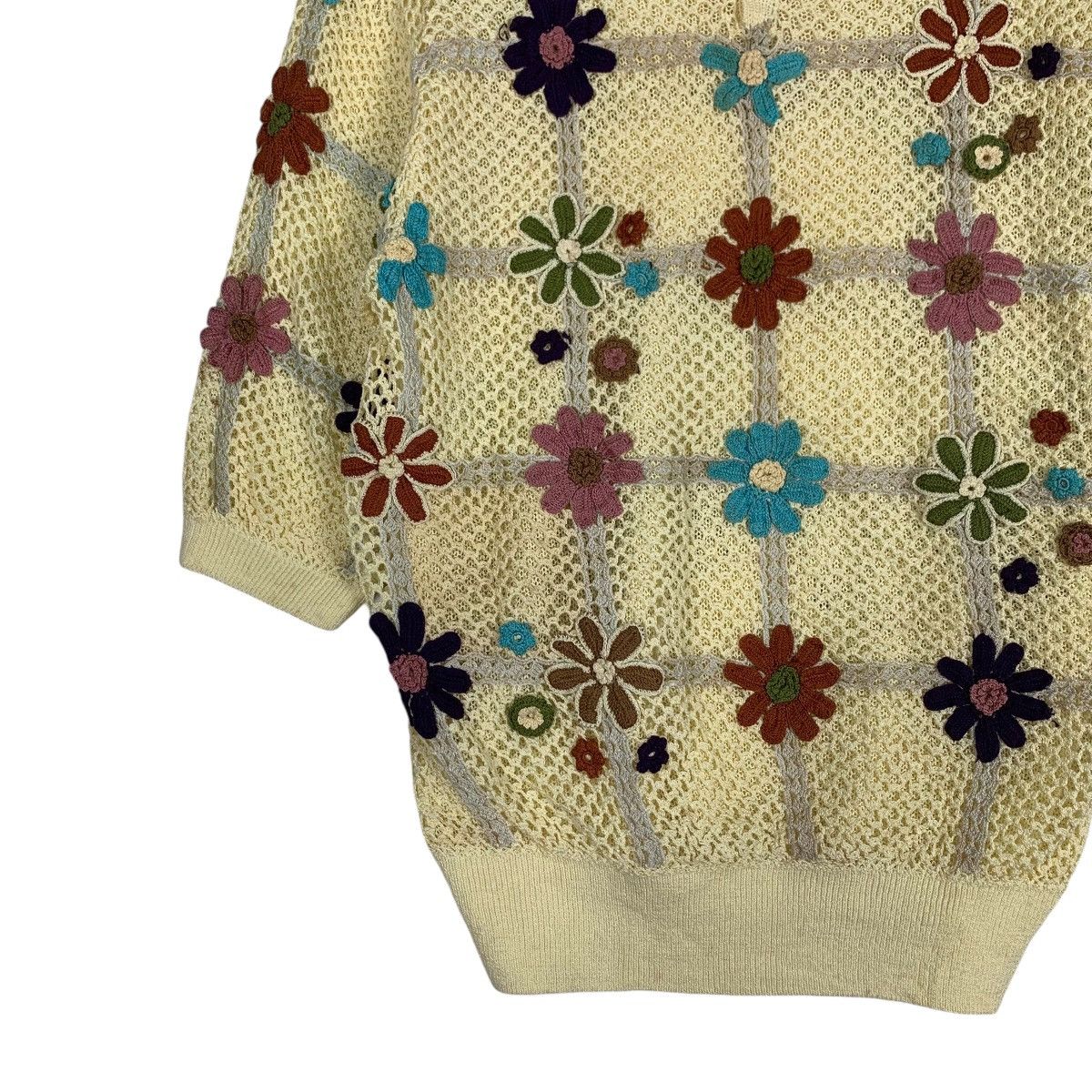 Japanese Brand VINTAGE JAPAN KNITWEAR FLOWER LOGO #1223-C55 Size S / US 4 / IT 40 - 3 Thumbnail