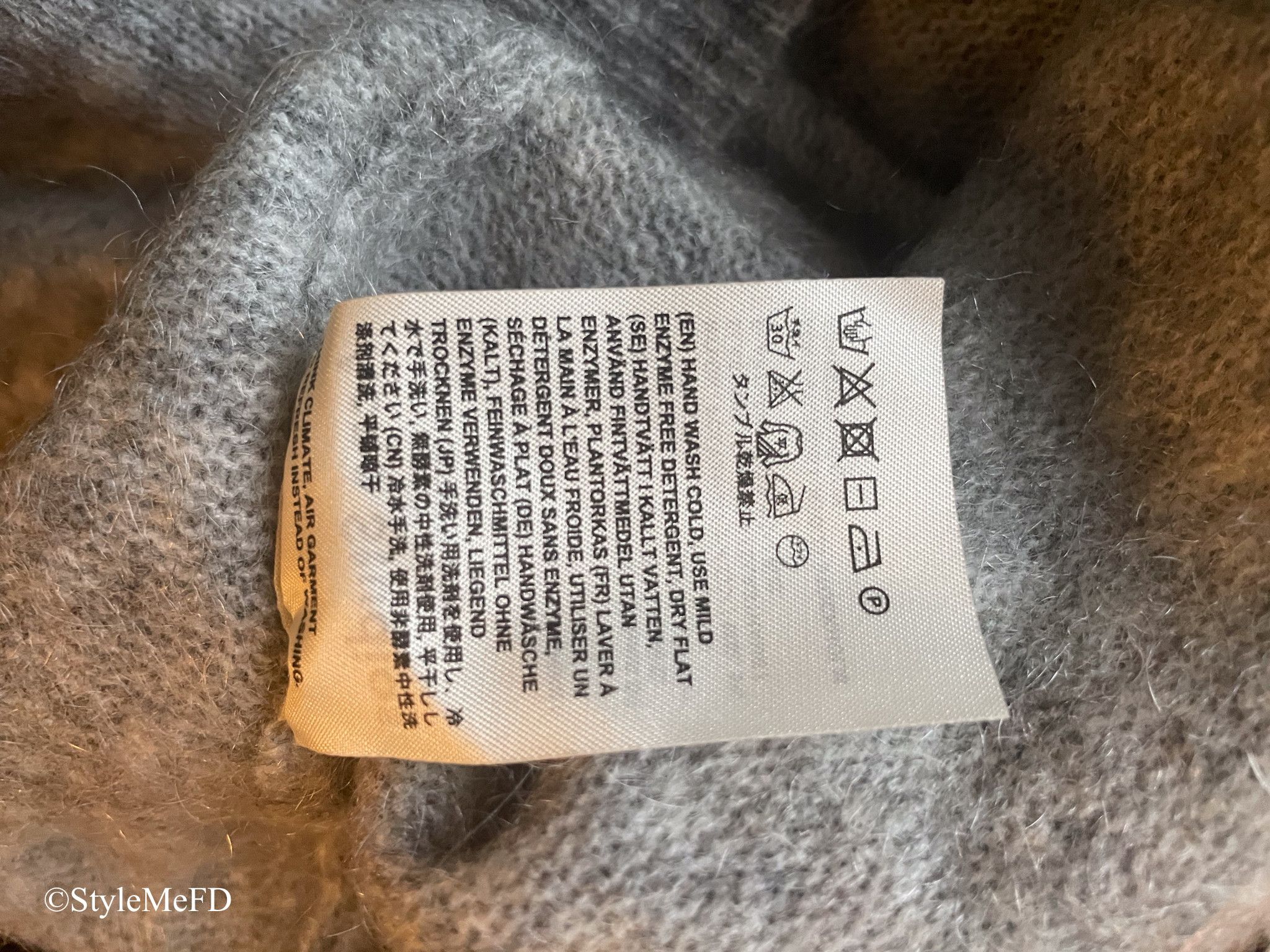 Acne Studios Acne Studios "Deborah" Gray V Neck Sweater Size M / US 6-8 / IT 42-44 - 7 Thumbnail