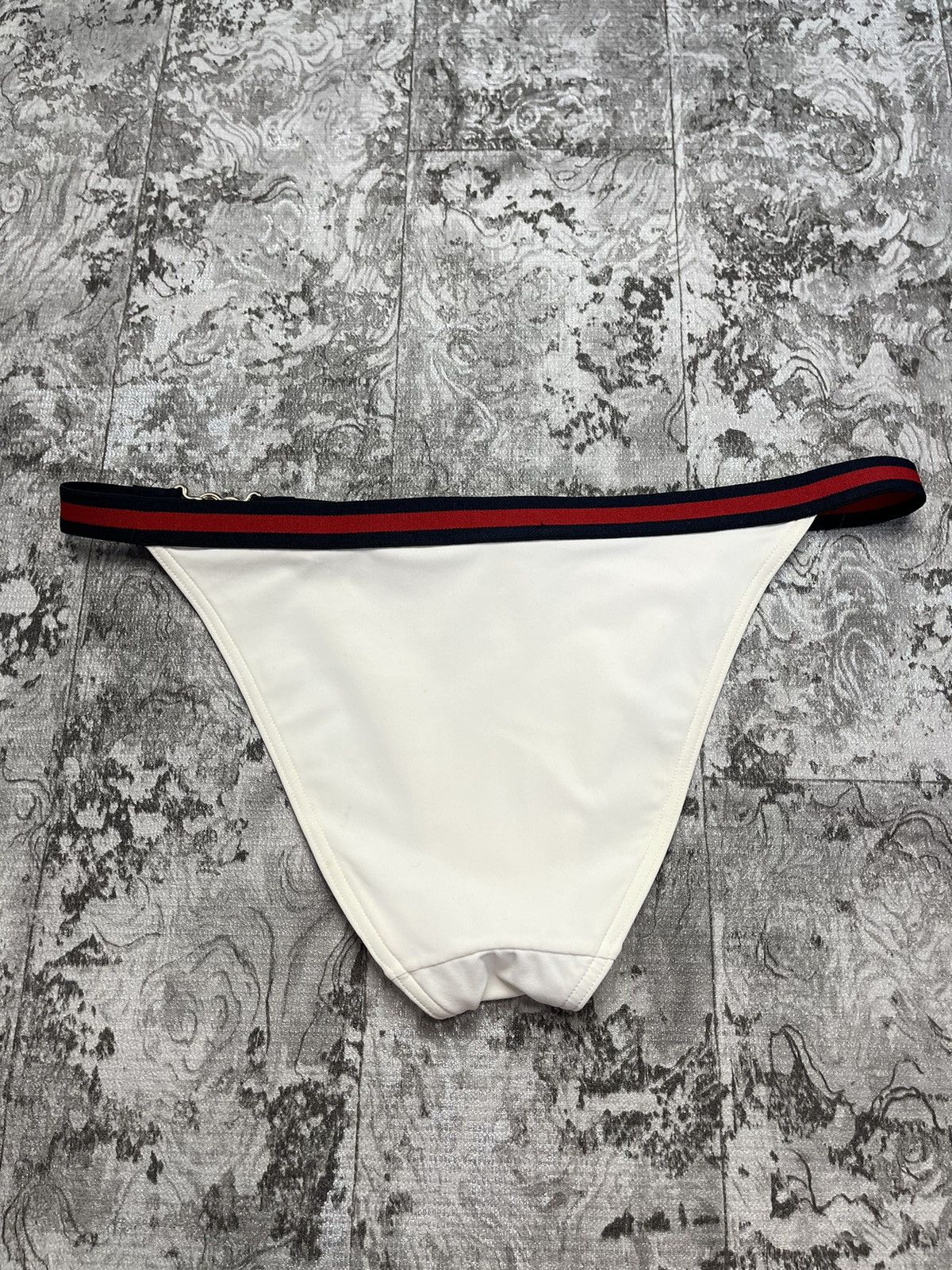 Gucci Gucci Bikini Bottom Made In Italy Size L Size 30" / US 8 / IT 44 - 6 Thumbnail