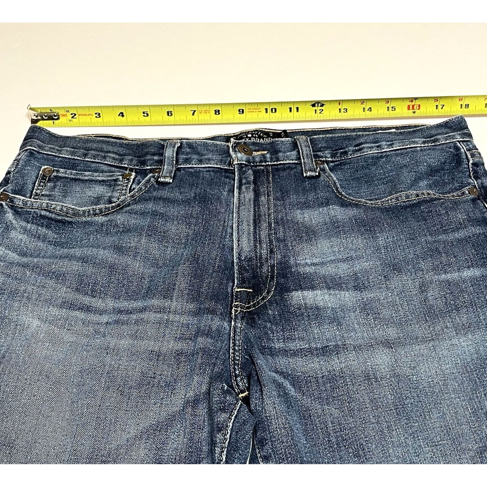 Lucky Brand Lucky Brand Jeans Mens 36x34 Blue 121 Heritage Slim Denim Shirt? No, Jeans. Size US 36 / EU 52 - 3 Thumbnail