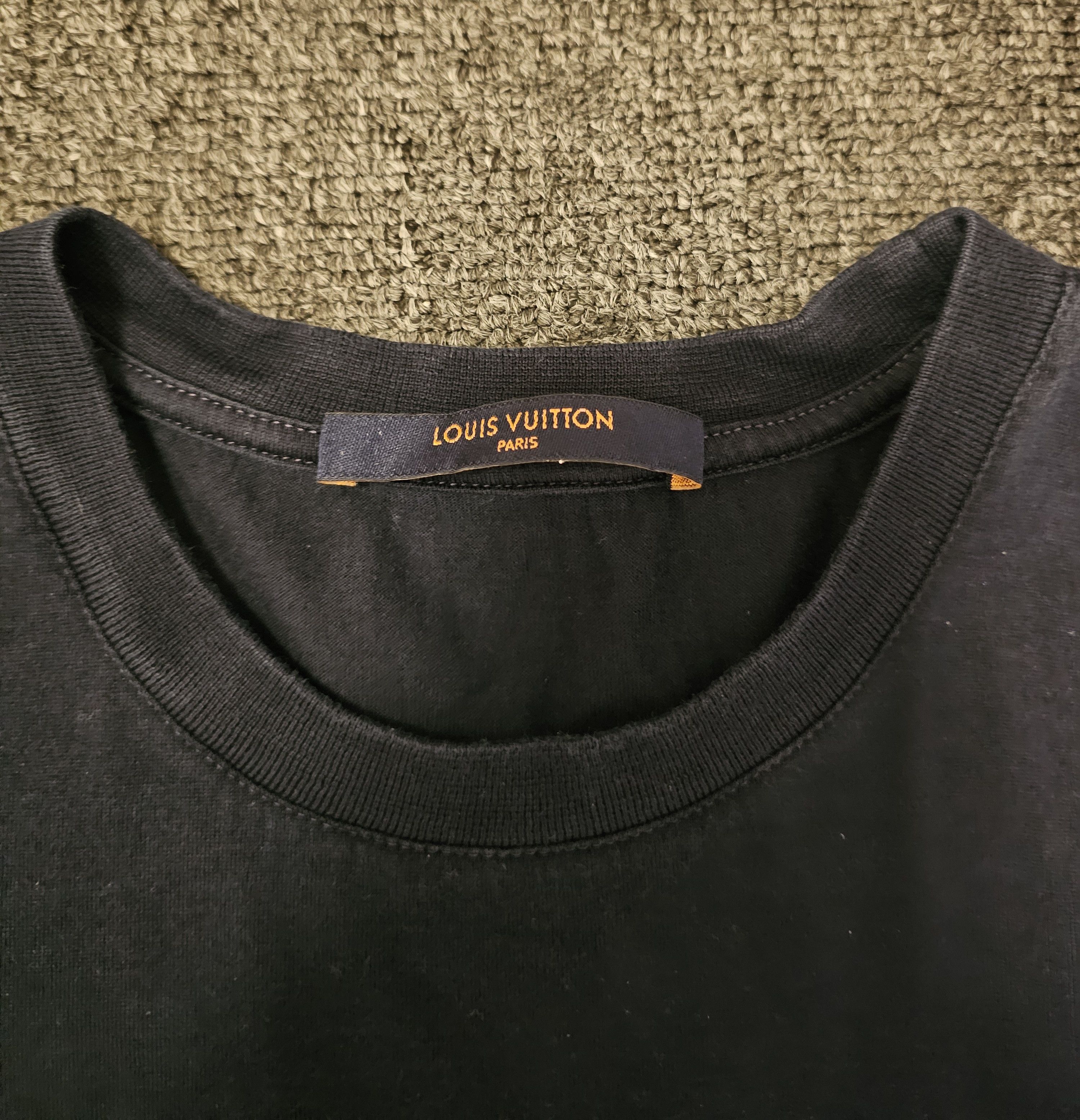 Louis Vuitton Louis Vuitton Women's Navy Blue T-shirts Size S Size S / US 4 / IT 40 - 3 Thumbnail