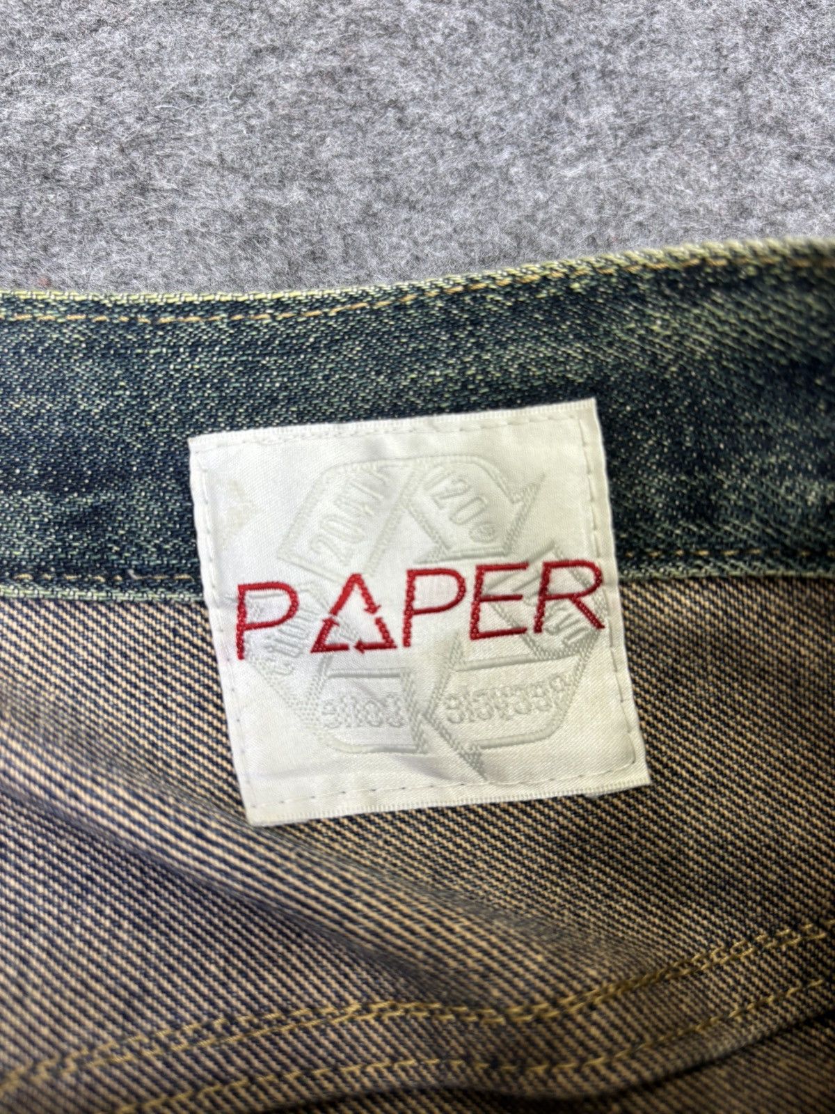 20471120 Archival AW2000 20471120 PAPER RECYCLED DENIM F773 Size US 32 / EU 48 - 12 Thumbnail