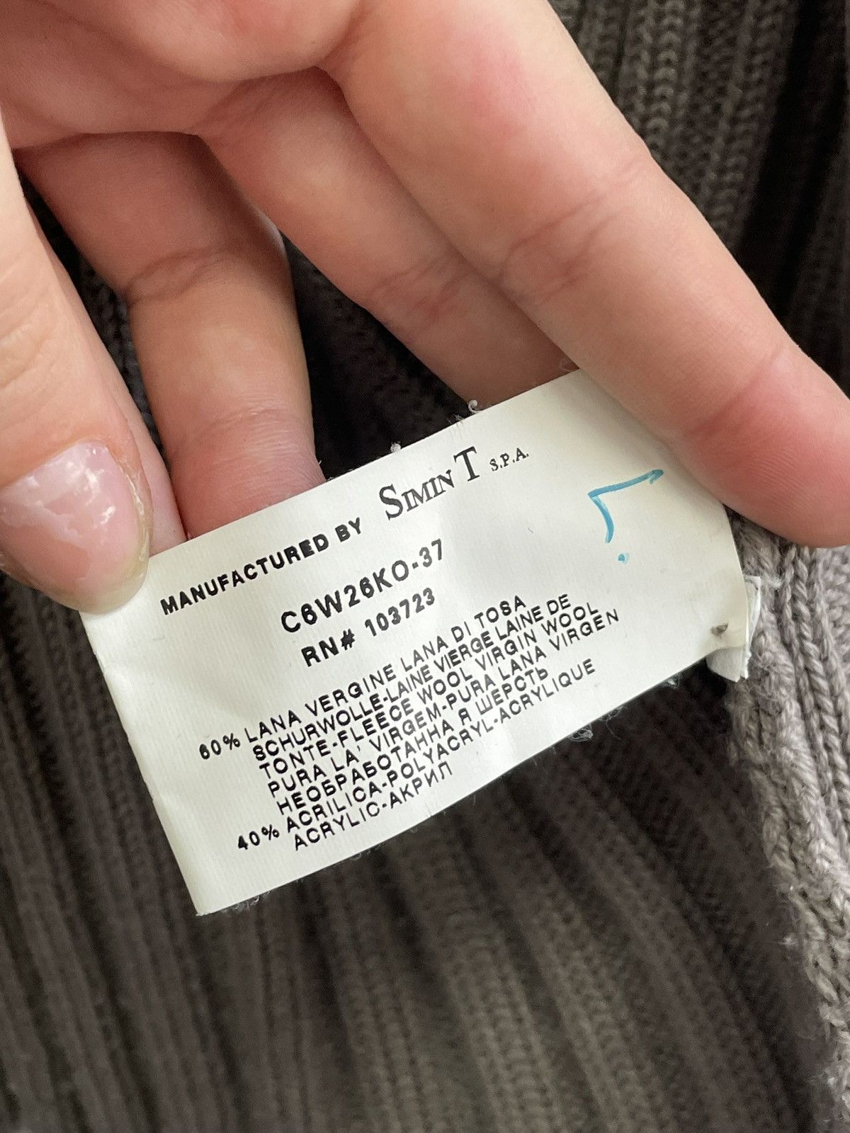 Emporio Armani 90s Armani zip sweater ripped archive avant garde Size US M / EU 48-50 / 2 - 5 Thumbnail