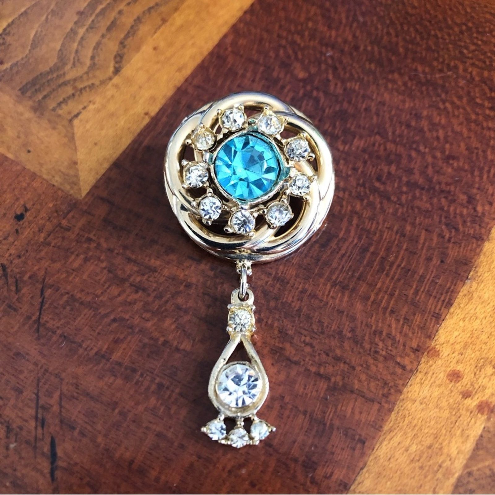 Vintage Vintage blue & clear rhinestone dangle style brooch pin Size ONE SIZE - 1 Thumbnail