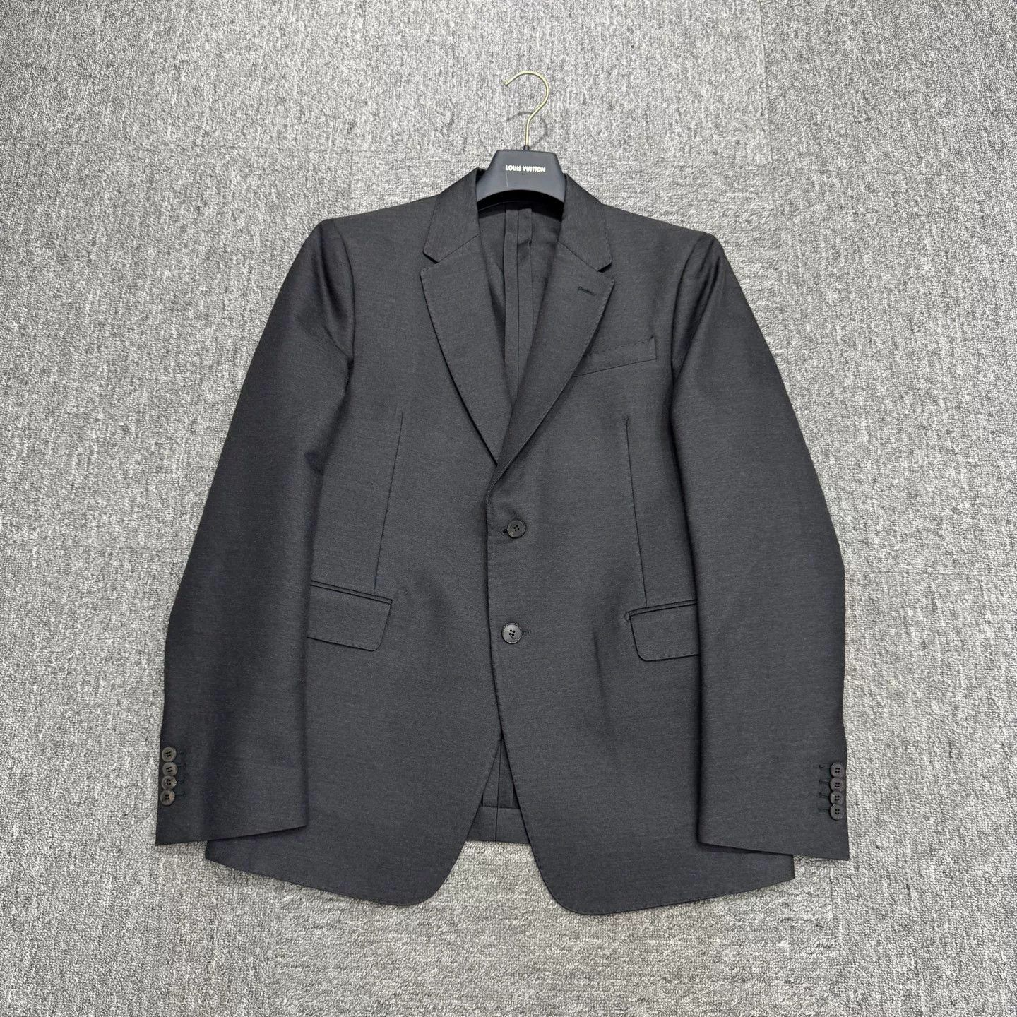 Valentino Valentino Wool Silk Blend Suit Jacket Size US M / EU 48-50 / 2 - 1 Thumbnail