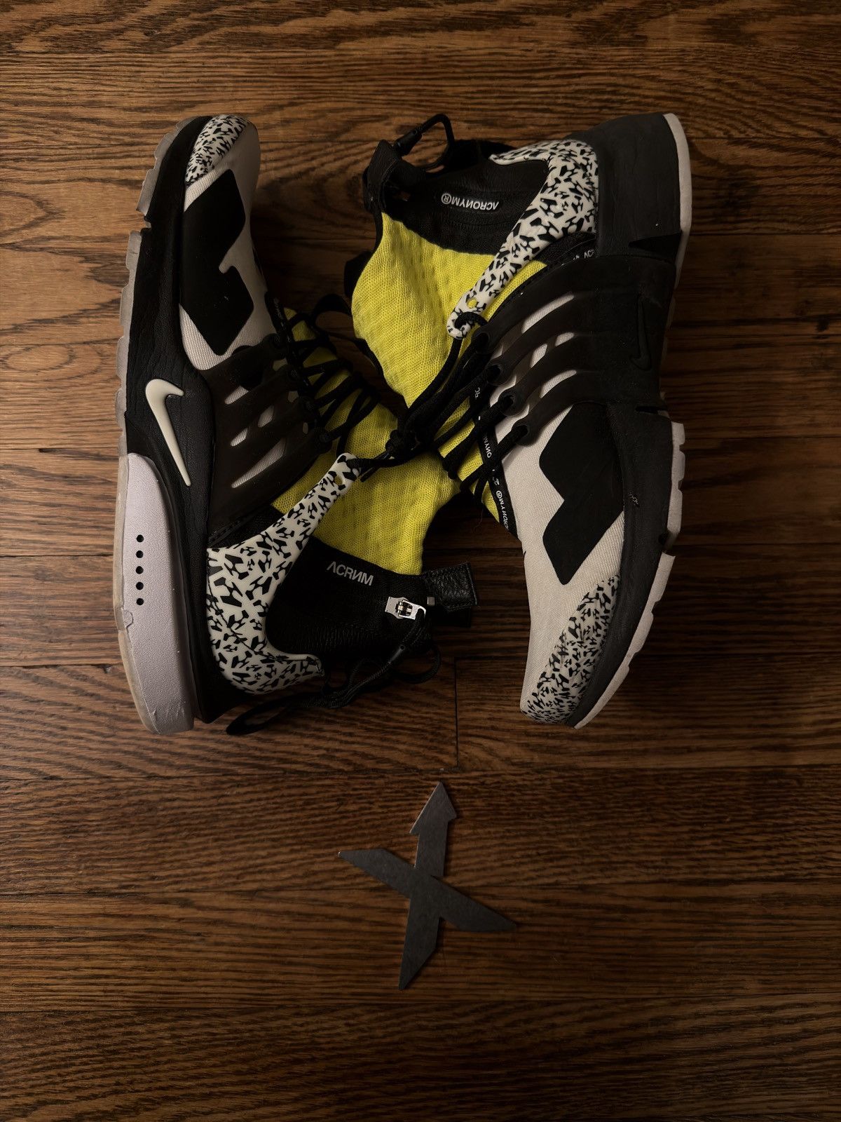Acronym × Nike Acronym x Nike Dynamic Yellow Presto Mid Size US 9 / EU 42 - 3 Thumbnail
