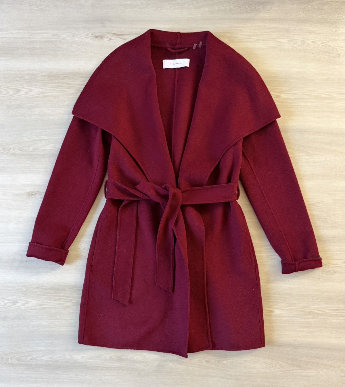 Elie Tahari Vintage Tahari Burgundy Wrap Around Mid Mid Length Coat Sz S Size M / US 6-8 / IT 42-44 - 1 Thumbnail