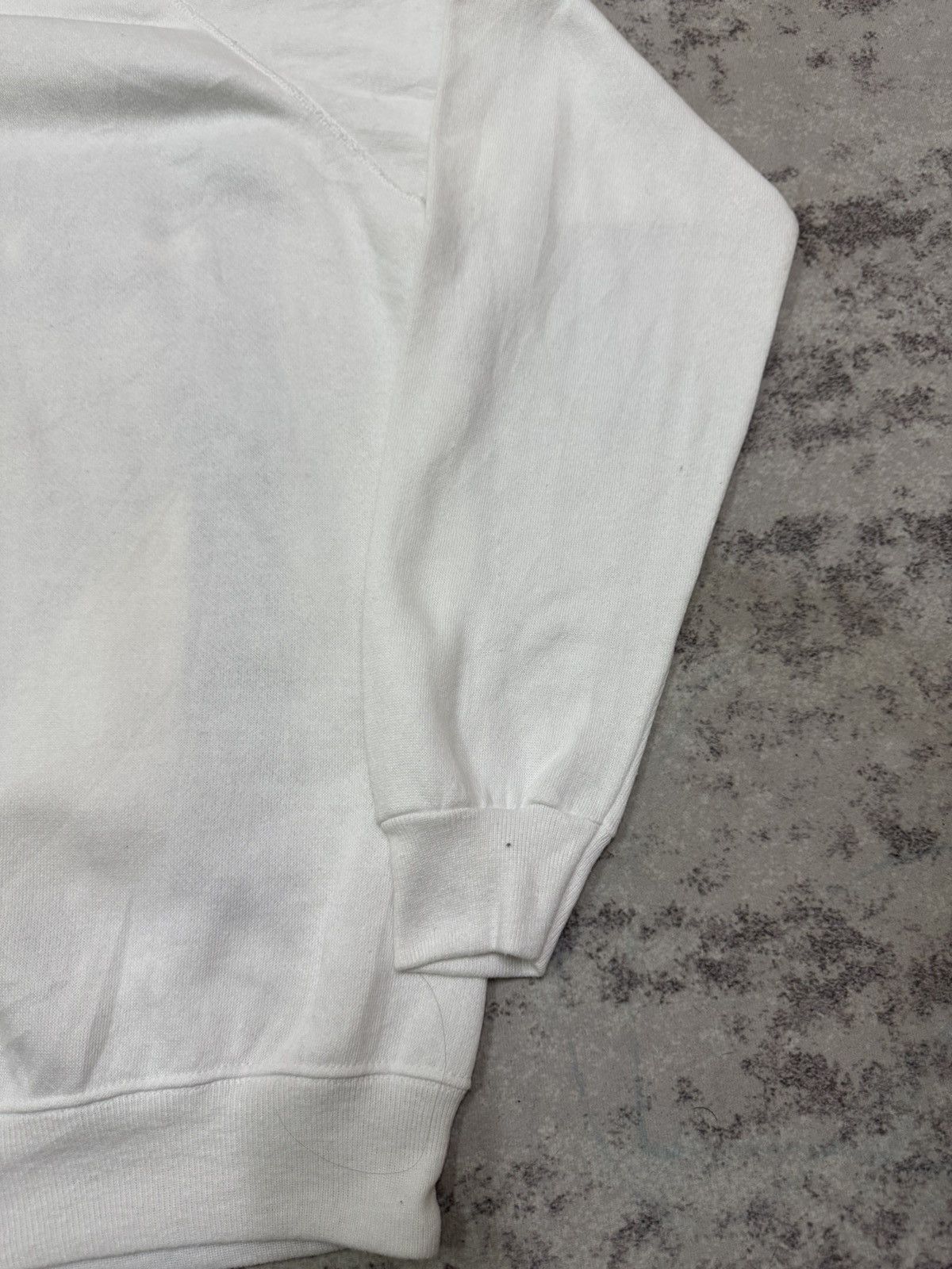 Vintage Vintage 90s Snowstormin NewZealendSkifields Hanes Sweatshirt Size US S / EU 44-46 / 1 - 14 Thumbnail