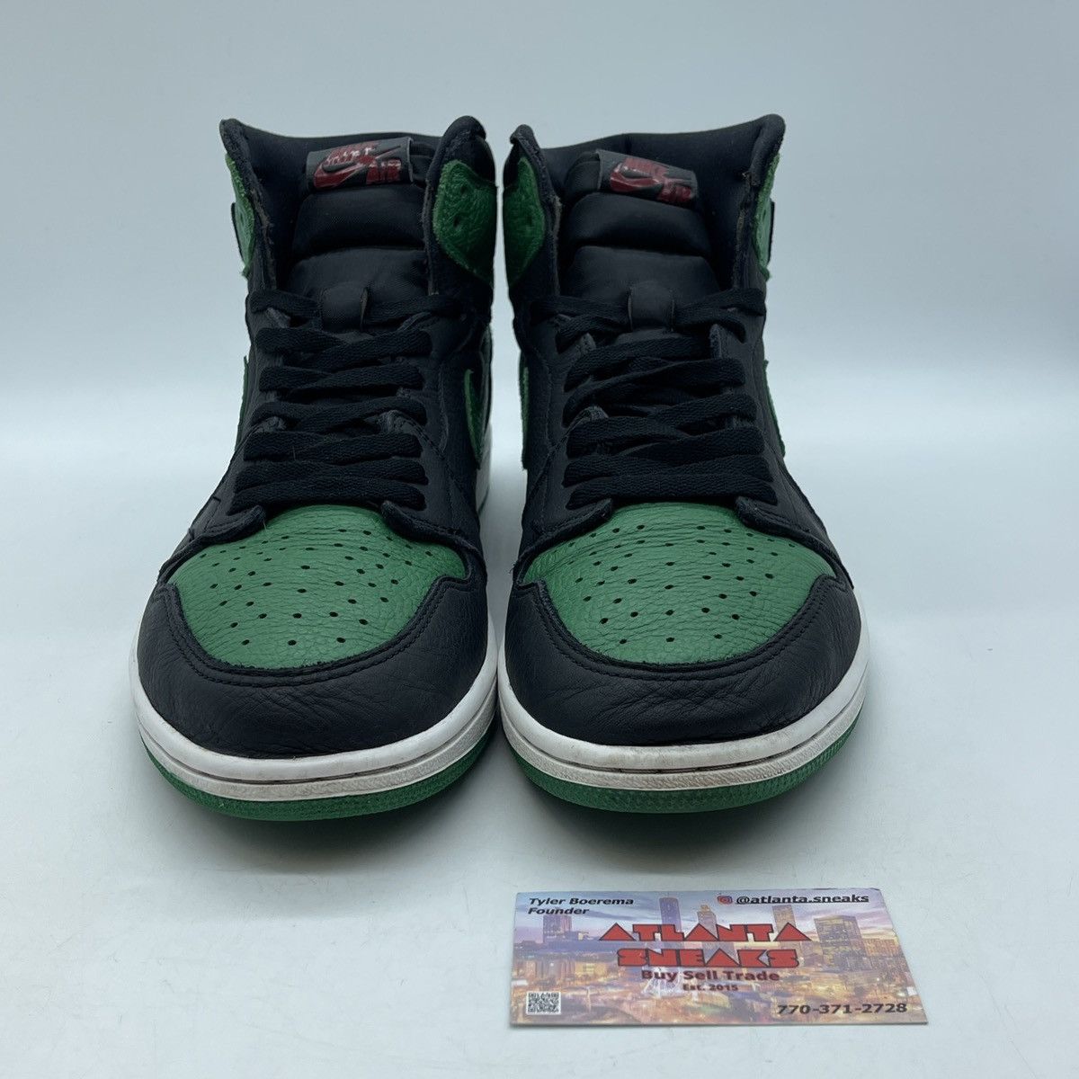 Jordan Brand Air Jordan 1 high pine green 2.0 Size US 10.5 / EU 43-44 - 2 Thumbnail