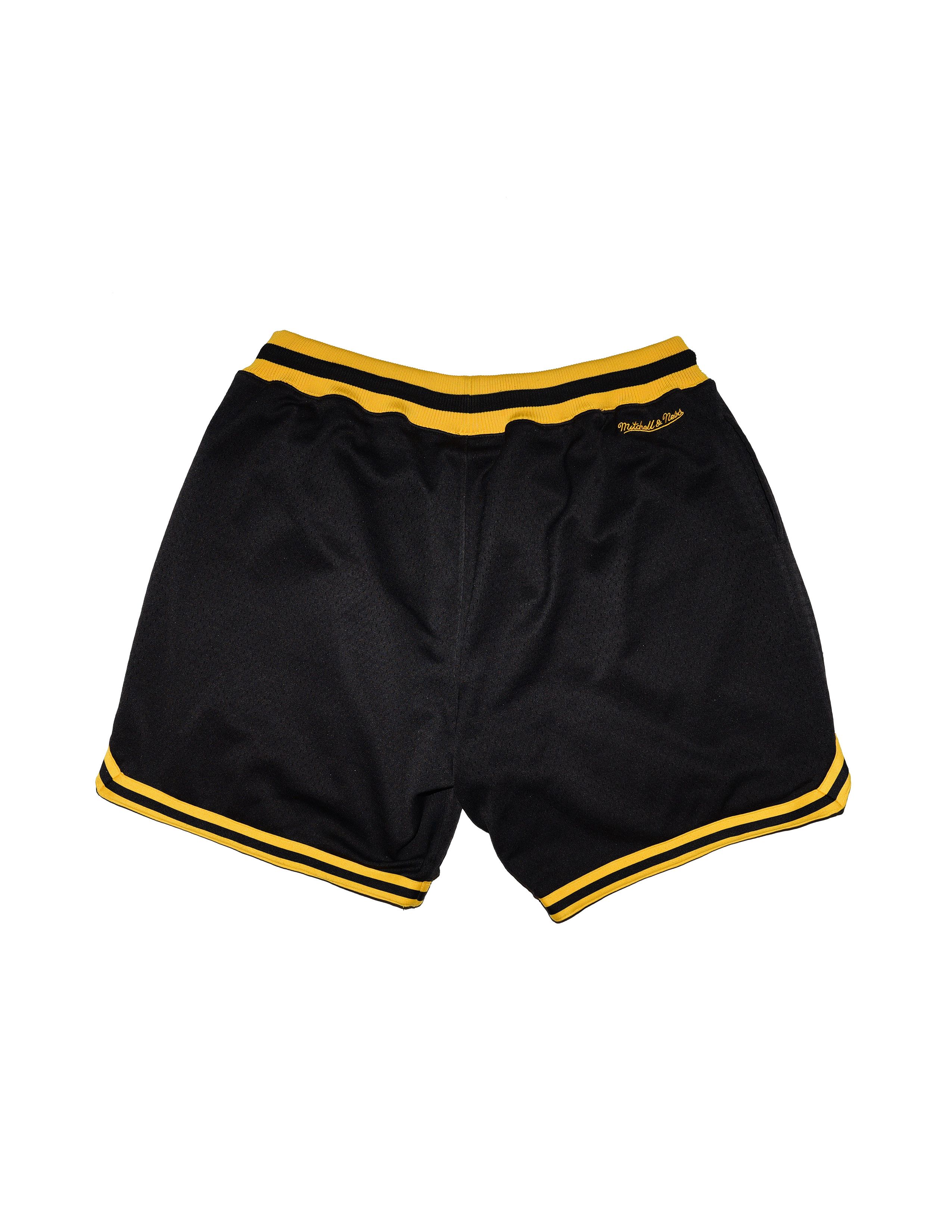 Mitchell & Ness Mitchell & Ness MLB Cooperstown Pittsburgh Pirates Shorts Size US 38 / EU 54 - 2 Thumbnail