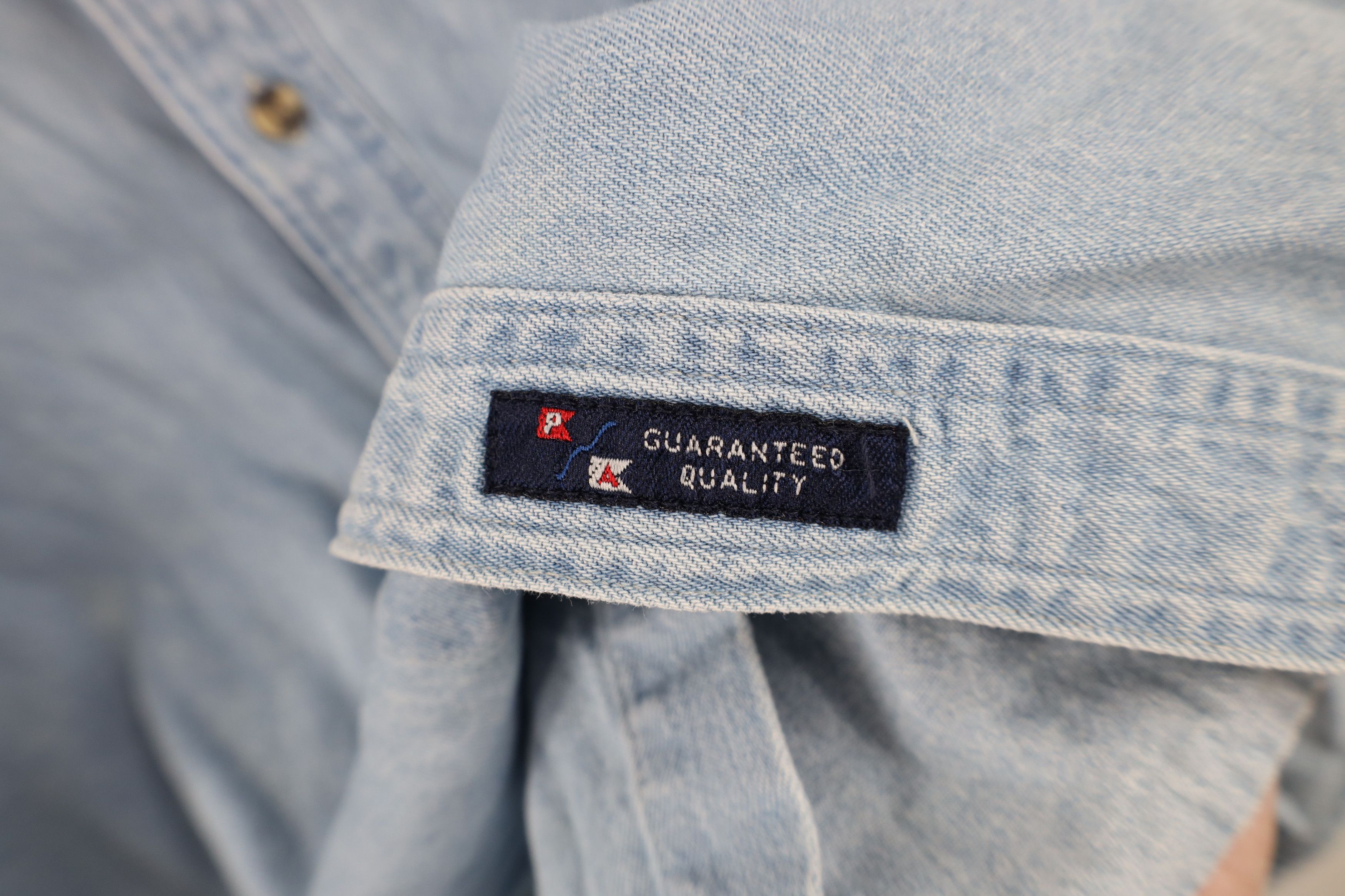 Vintage Vintage 90s Streetwear Denim Jean Button Down Shirt Blue Size US M / EU 48-50 / 2 - 8 Thumbnail