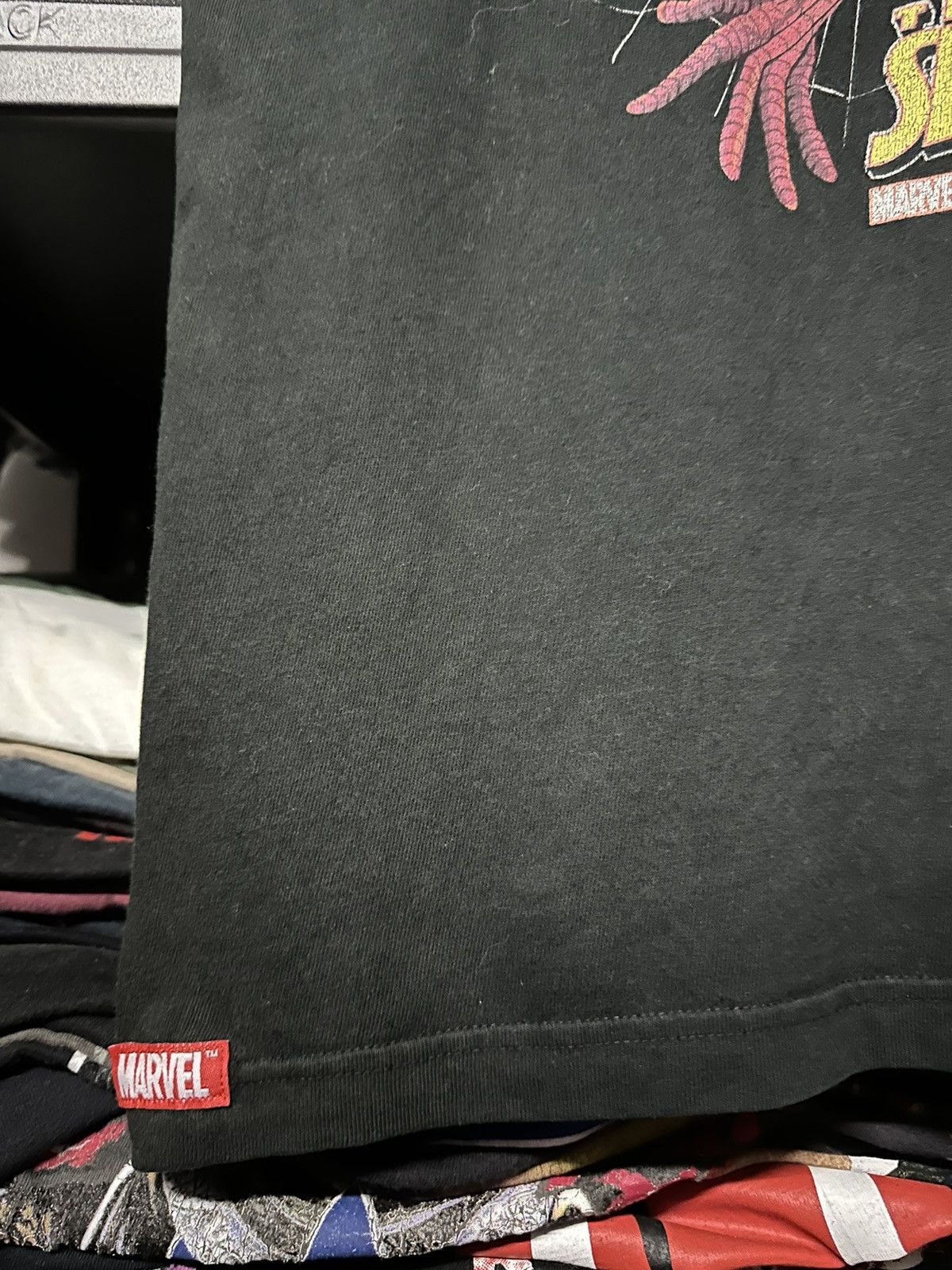 Marvel Comics × Vintage Vintage The Amazing Spider Man Vs Venon Marvel Faded Tee Size US XL / EU 56 / 4 - 9 Thumbnail