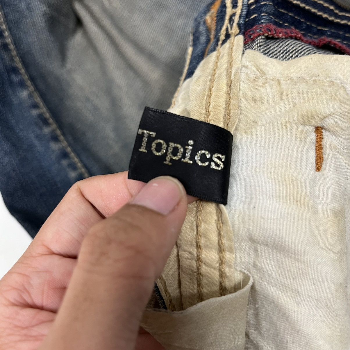 14th Addiction Vintage Daily Topics Distressed Buckle Denim Jeans Size 31" - 19 Thumbnail
