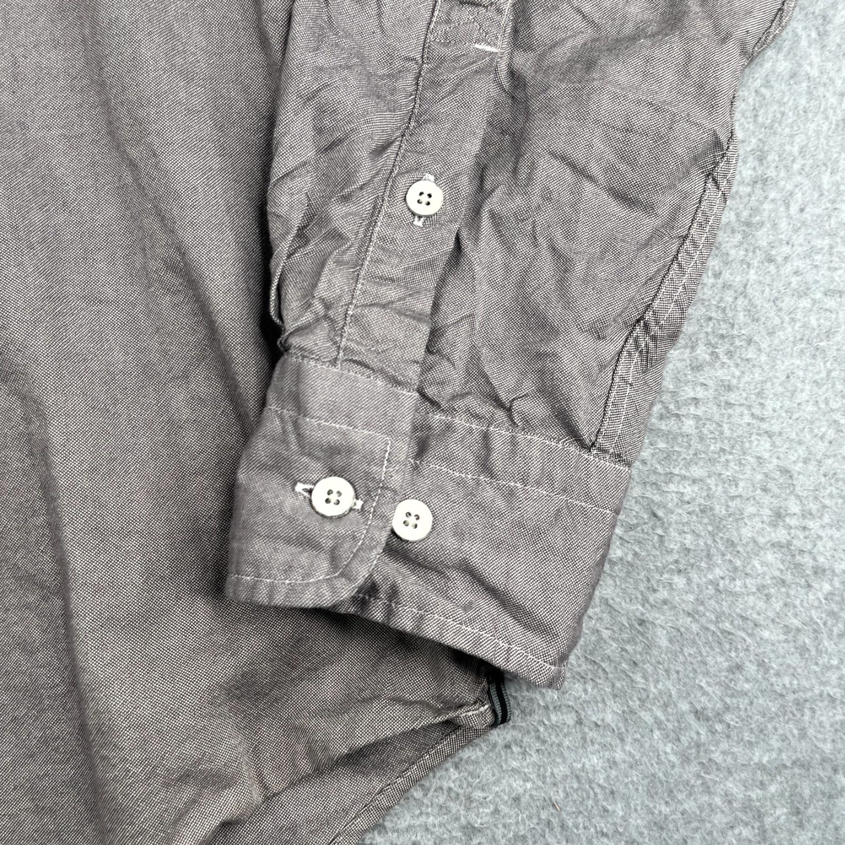 Express Express Shirt L Gray Embroidered Griffin Logo Roll Tab Button-Up Long Sleeve / Express Long Sleeve Button Up Shirt L Gray Embroidered Griffin Logo Size US L / EU 52-54 / 3 - 2 Thumbnail