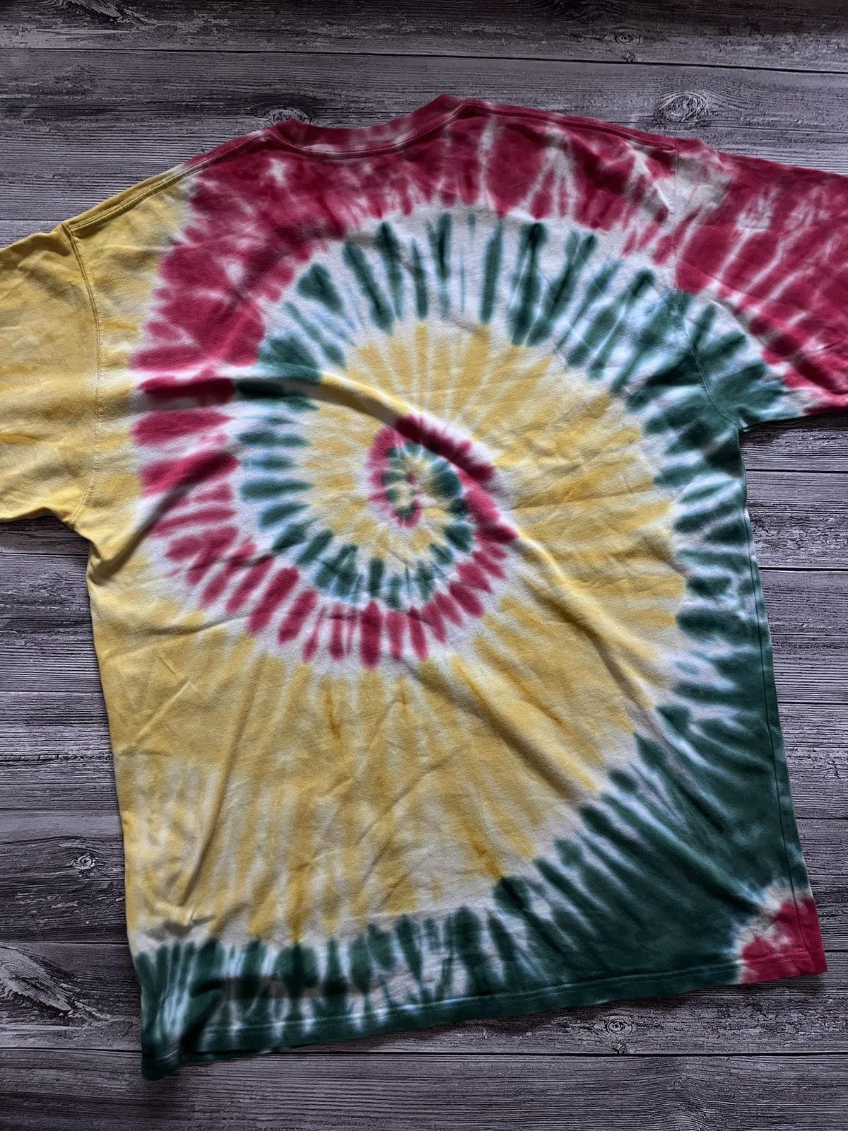 Nike Nike Tie-Dye Graphic Tee Skeleton Swoosh Size US XL / EU 56 / 4 - 3 Thumbnail