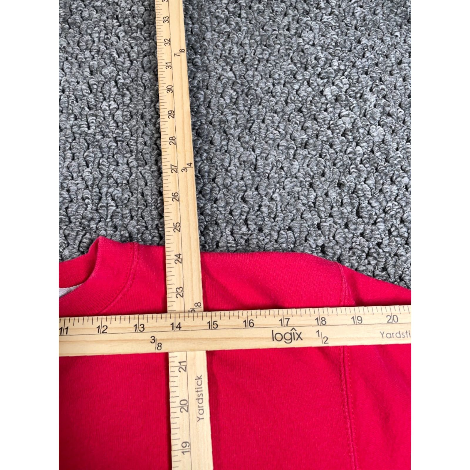 Champion VTG Champion Sweatshirt Adult M Red Crewneck Cotton Blend Retro 90s Hipster Mens Pullover Long Sleeve Logo Size US M / EU 48-50 / 2 - 6 Thumbnail