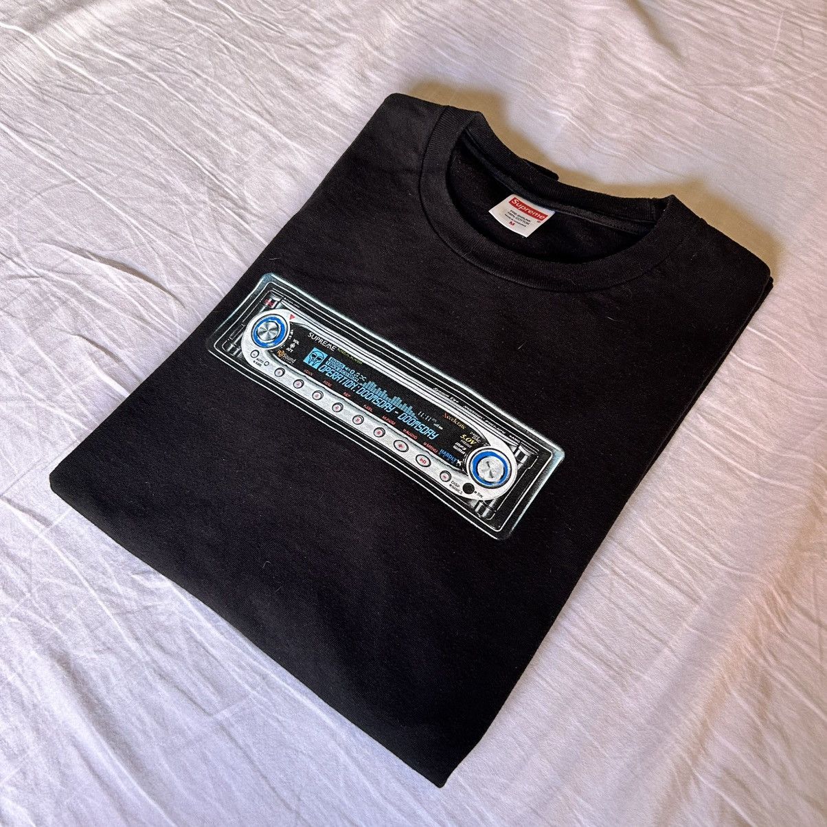 Supreme Supreme T-shirt mf doom Size US M / EU 48-50 / 2 - 1 Thumbnail