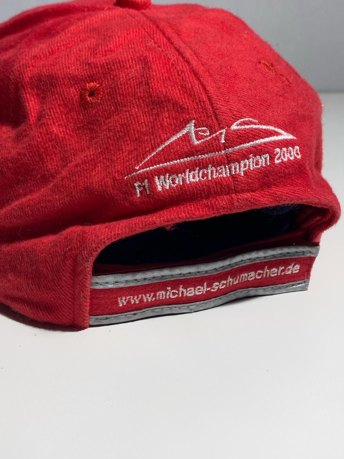 Ferrari 2000 F1 World Champion Michael Schumacher Ferrari cap Size ONE SIZE - 10 Thumbnail