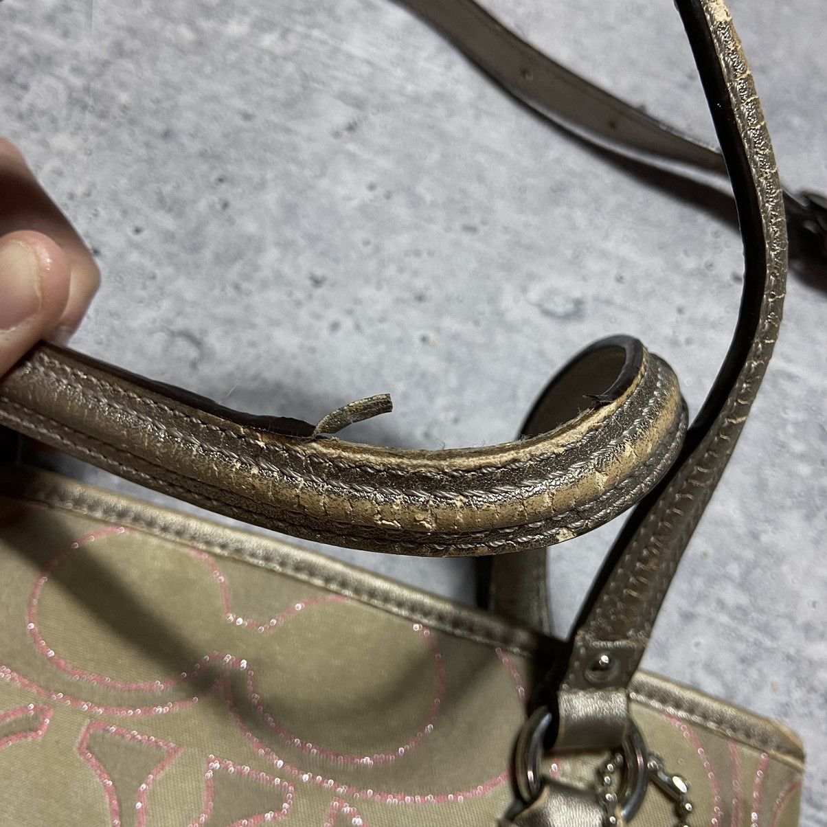 Coach × Designer 📌 Crazy Coach Y2K Monogram Shoulder Bag Size ONE SIZE - 6 Thumbnail