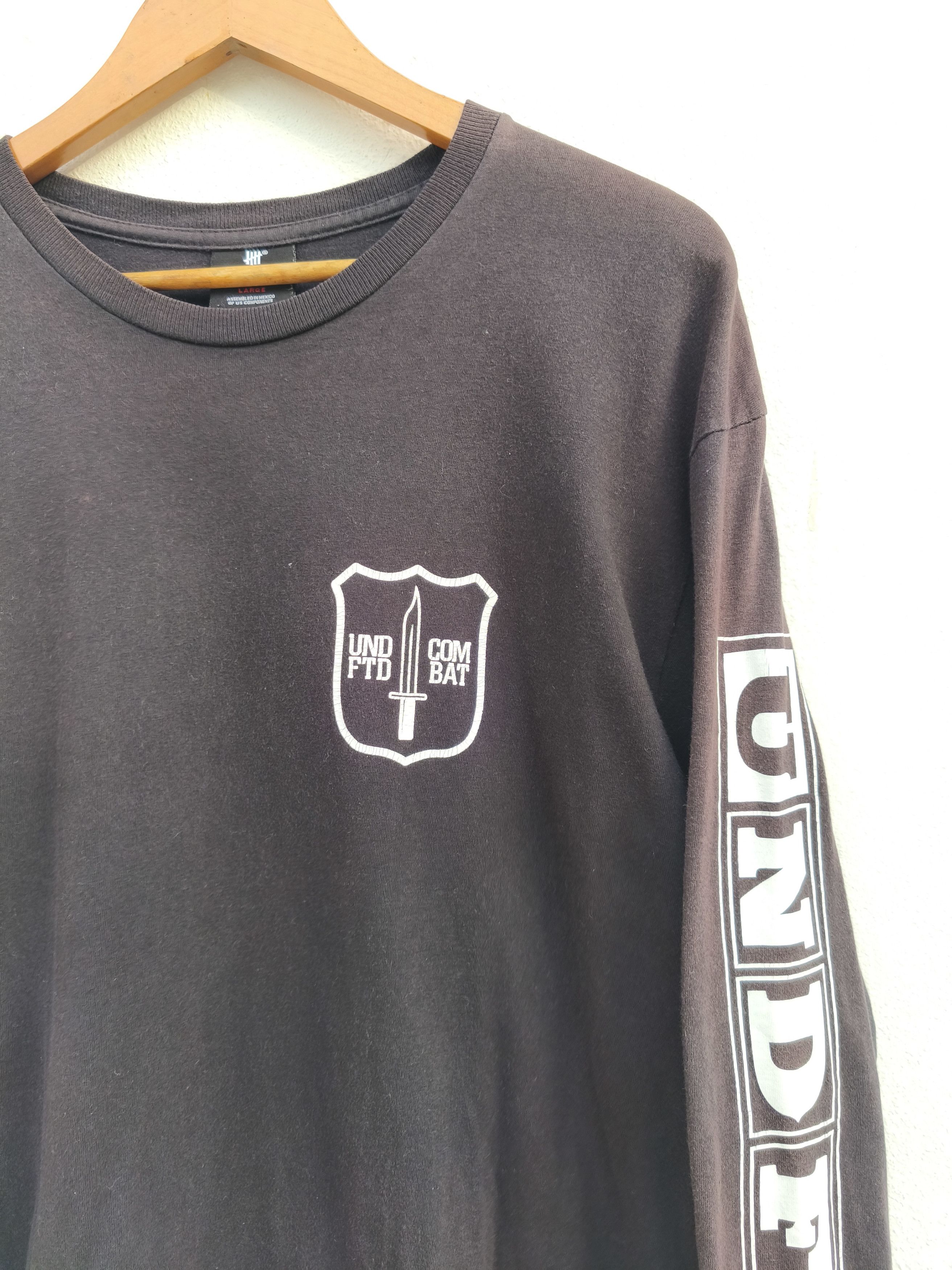 Undefeated Sun Faded Undefeated t shirt long sleeve Size US L / EU 52-54 / 3 - 4 Thumbnail
