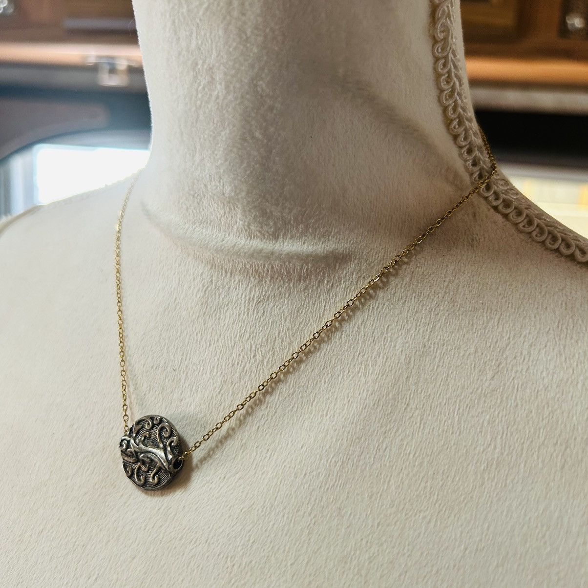 Handmade Handcrafted vintage filigree slider pendant necklace Size ONE SIZE - 3 Thumbnail