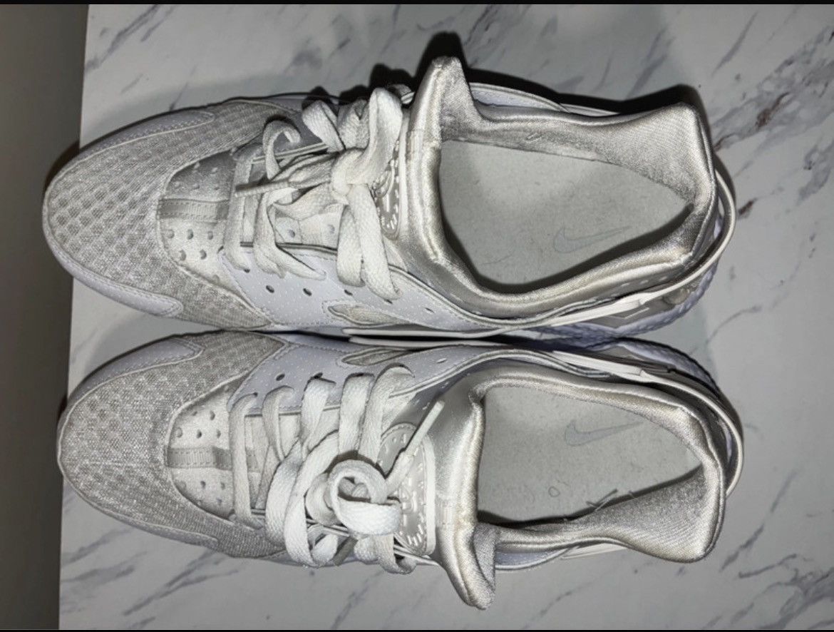 Nike Nike huarache Size US 11 / EU 44 - 6 Thumbnail