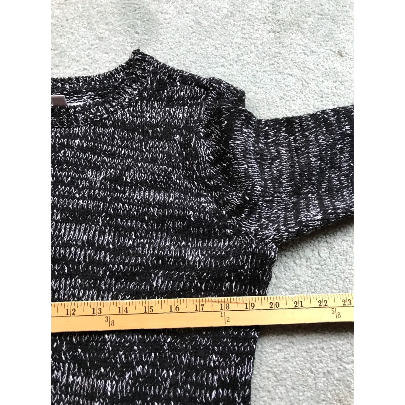 Croft & Barrow Croft & Barrow Sweater Women's Large Black White Pullover Crew Neck Casual Knit Size L / US 10 / IT 46 - 3 Thumbnail