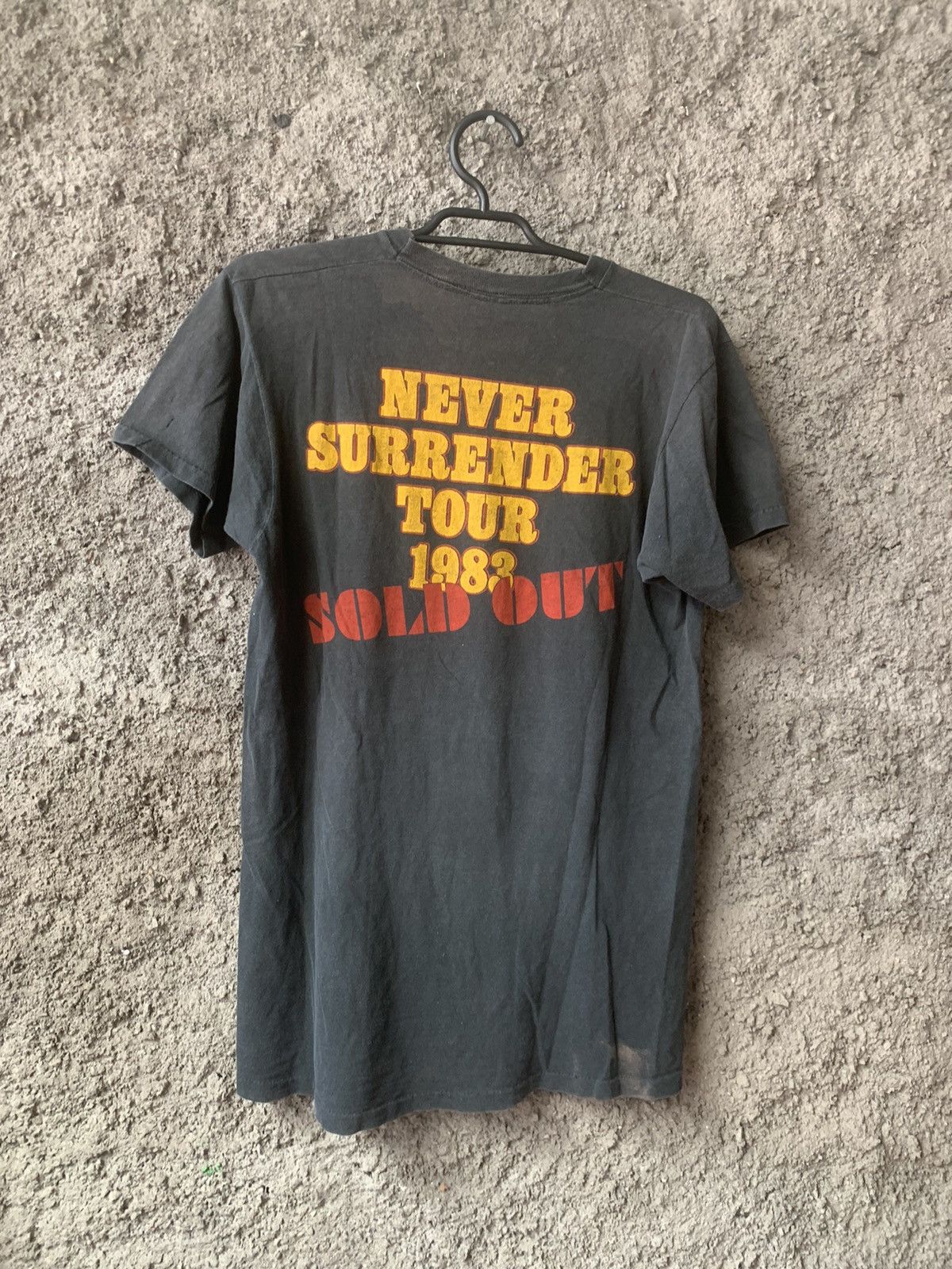 Band Tees × Vintage 1983 TRIUMPH never surrender tour tee Size US M / EU 48-50 / 2 - 3 Thumbnail
