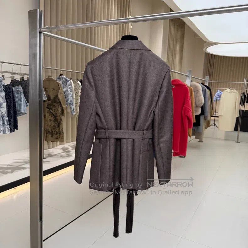 Hermes Hermes Wool Mixed Silk Lining Blazer Jacket Size XS / US 0-2 / IT 36-38 - 2 Thumbnail