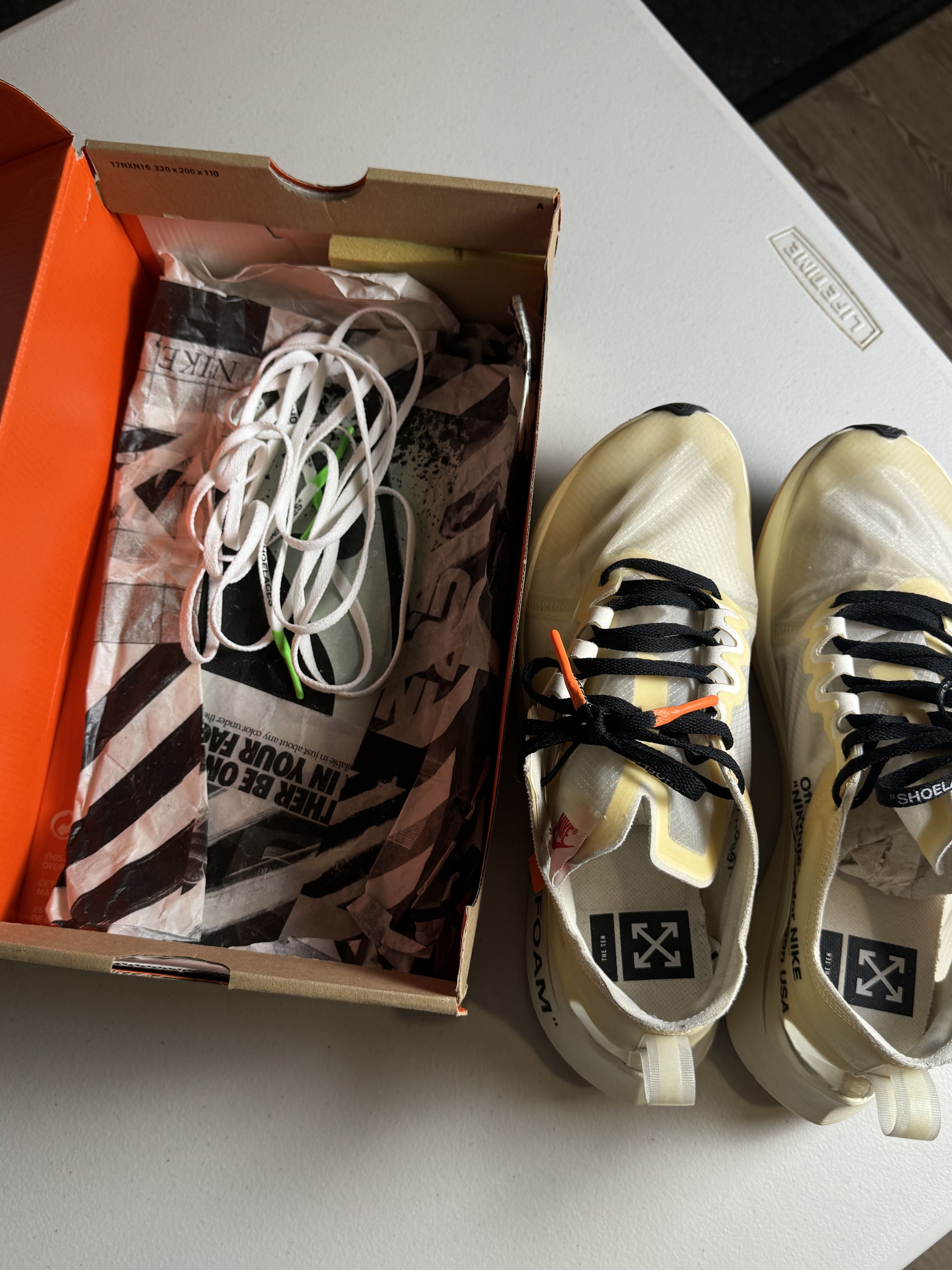 Nike × Off-White Nike X OFF-White Zoom Fly M10 Size US 10 / EU 43 - 8 Thumbnail