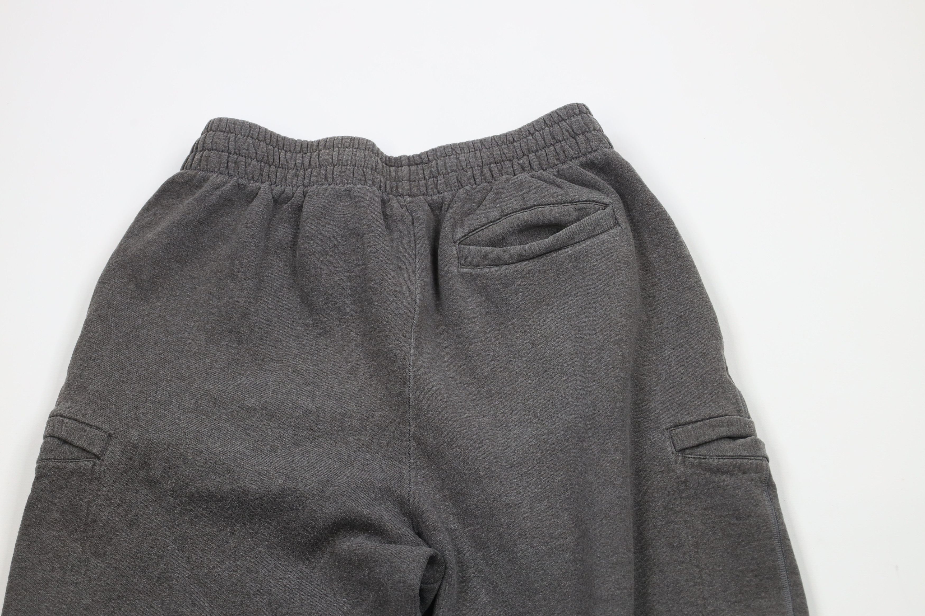 Champion × Vintage Vintage Champion Heavyweight Wide Leg Sweatpants Pants Gray Size US 38 / EU 54 - 9 Thumbnail