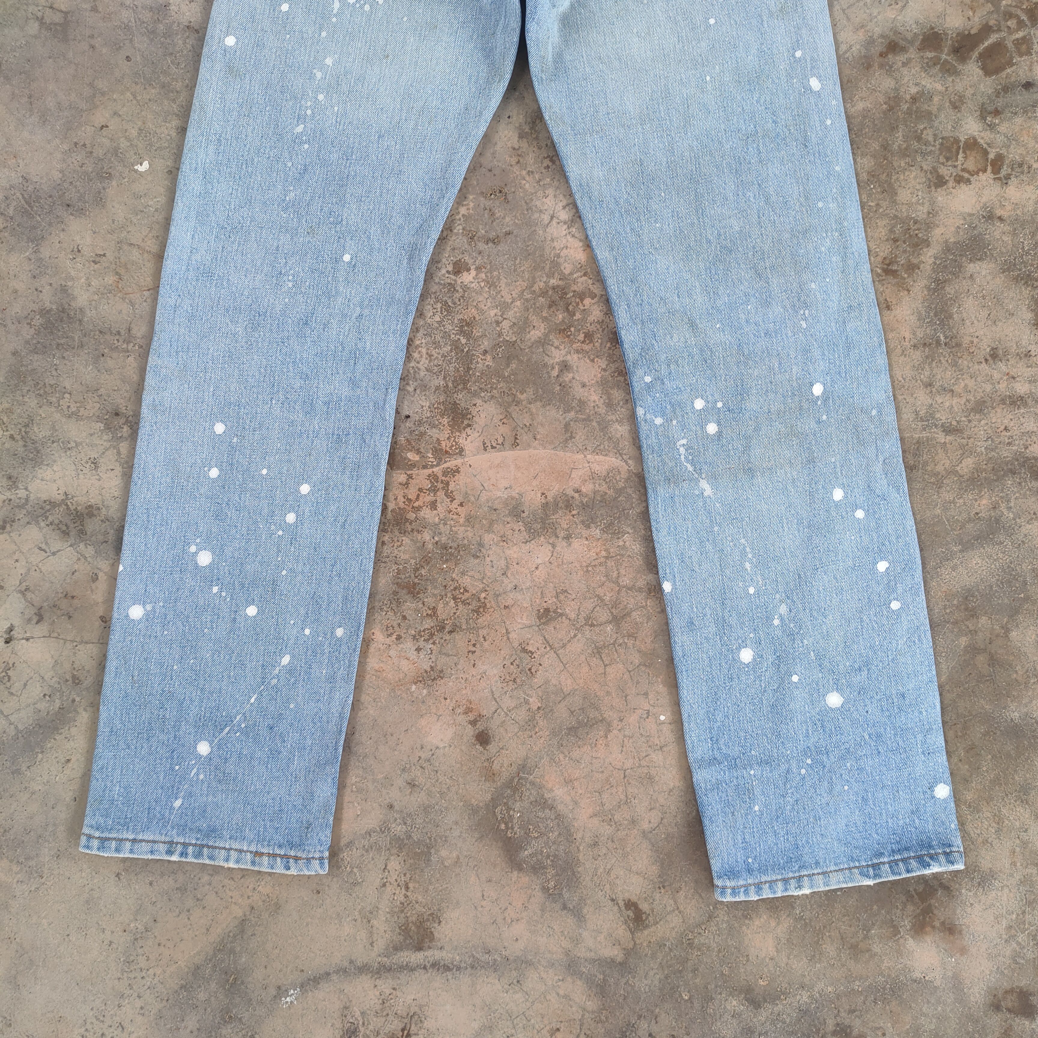 Levi's Vintage Clothing W28 VINTAGE LEVI'S 501 00' PAINT FADED JEANS DENIM PANTS Size US 28 / EU 44 - 14 Thumbnail