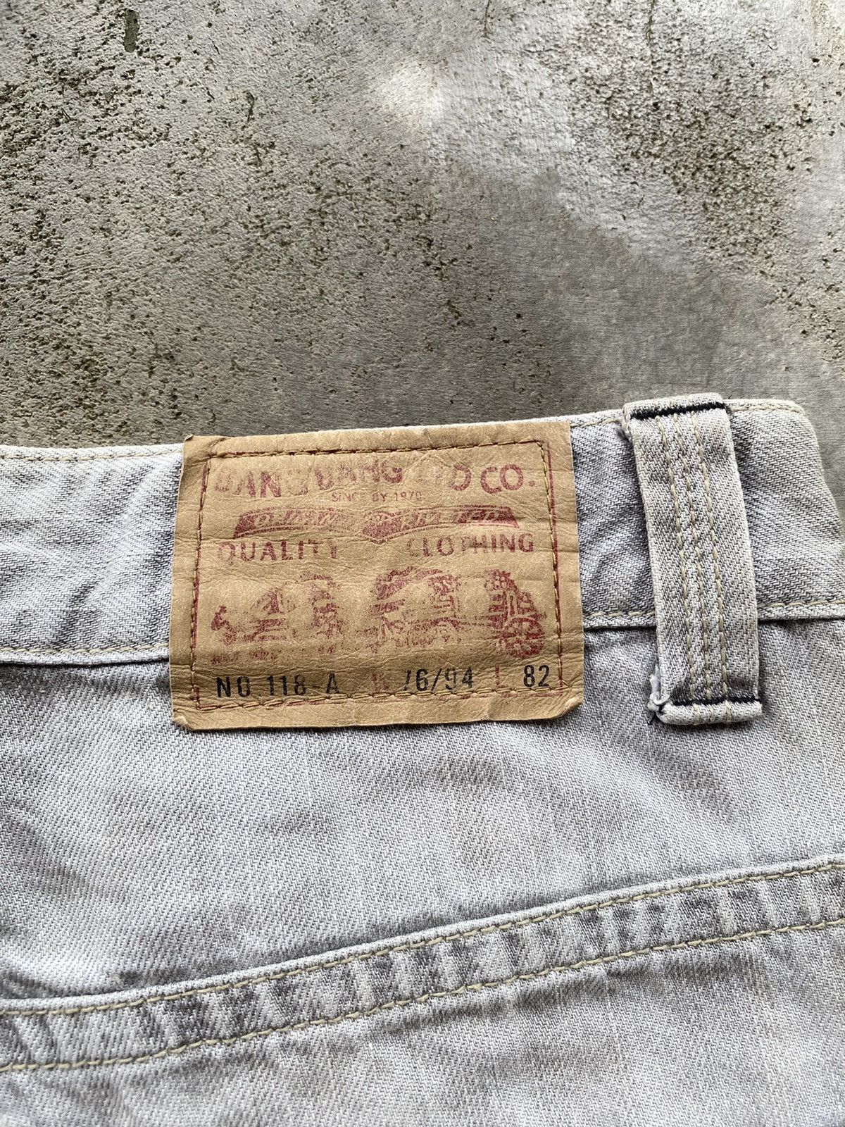 If Six Was Nine × Japanese Brand × Le Grande Bleu (L.G.B.) Bang Bang Ripped Spike Baggy Jeans Size US 31 - 10 Thumbnail