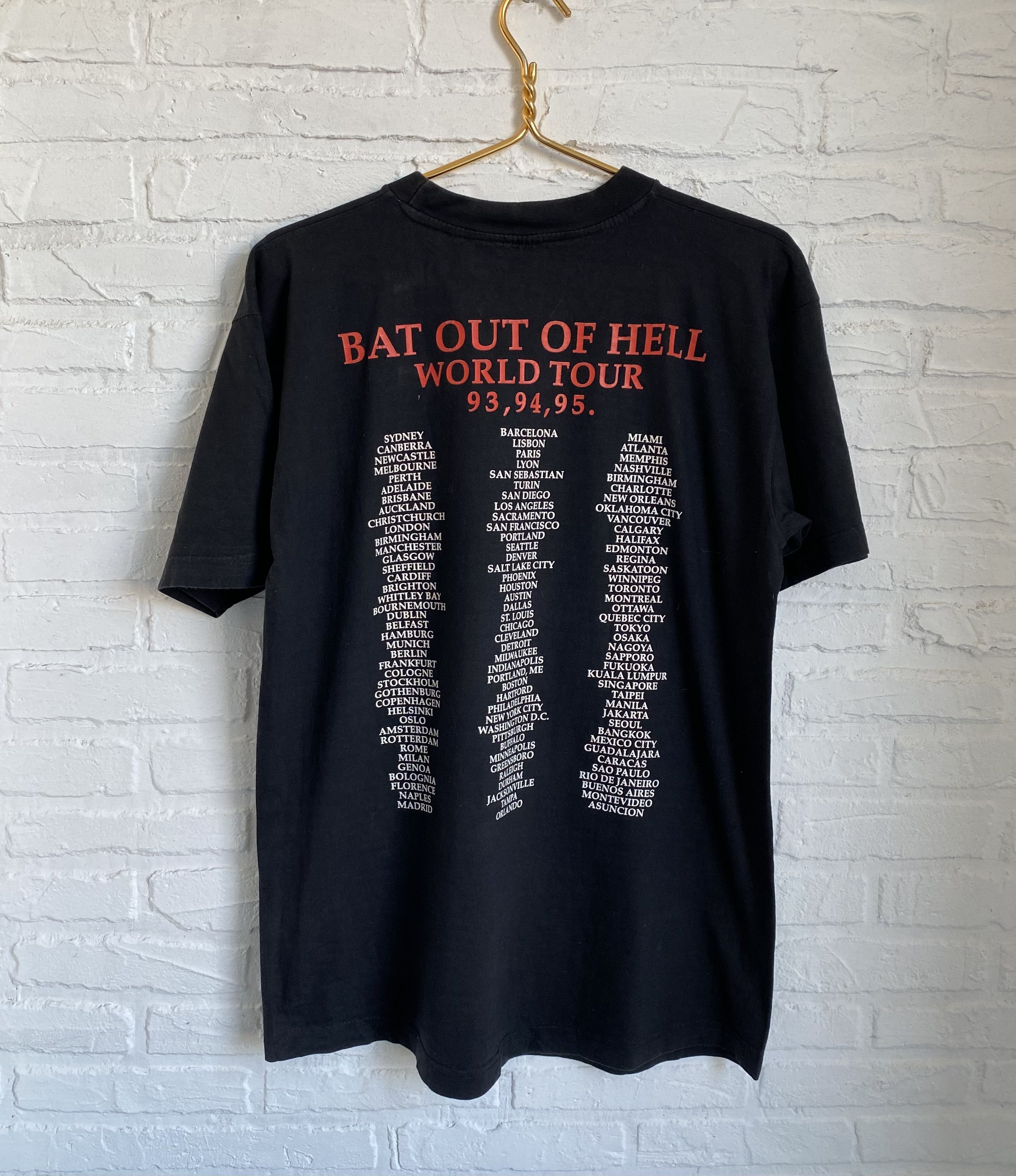 Band Tees × Vintage Vintage 90s Meat Loaf bat out of hell tour t-shirt Size US L / EU 52-54 / 3 - 7 Thumbnail