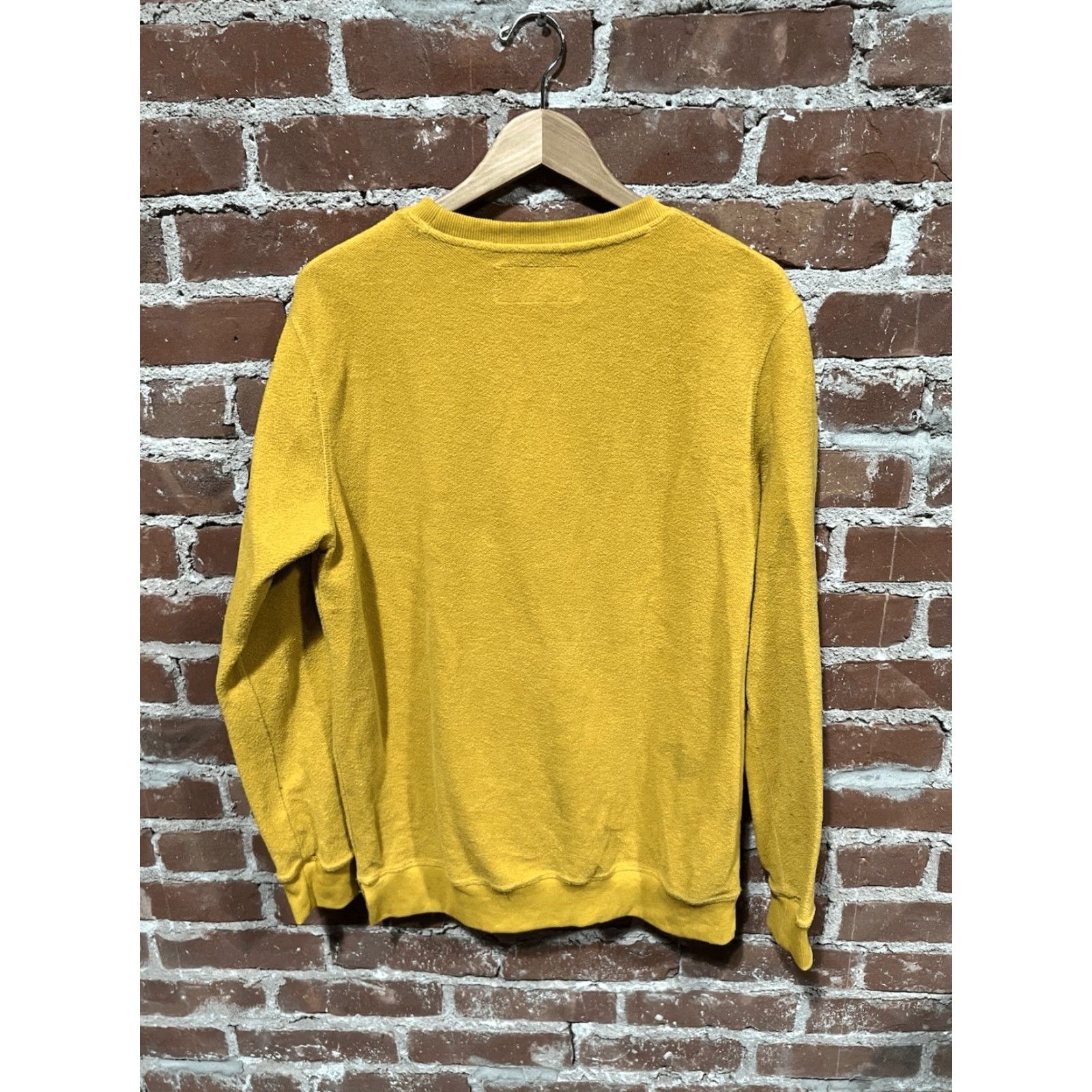 Vintage Dutch Bros Mens Fleece Long Sleeve Sweatshirt Size M Yellow Pullover Sweatshirt Mens Yellow Fleece Long Sleeve Dutch Bros Sweatshirt Size US M / EU 48-50 / 2 - 2 Thumbnail