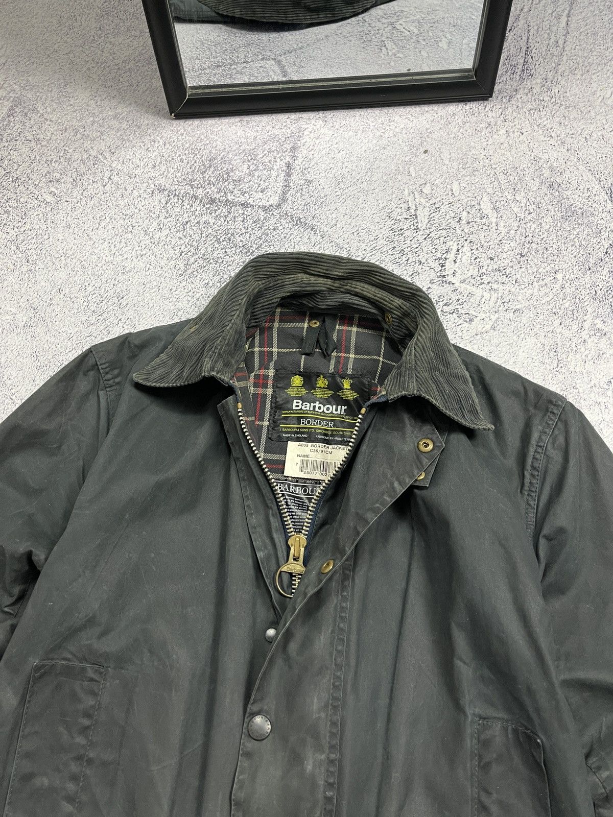 Barbour × Vintage Vintage Barbour A205 Border Waxed Coat Jacket C36/91cm Size US S / EU 44-46 / 1 - 5 Thumbnail