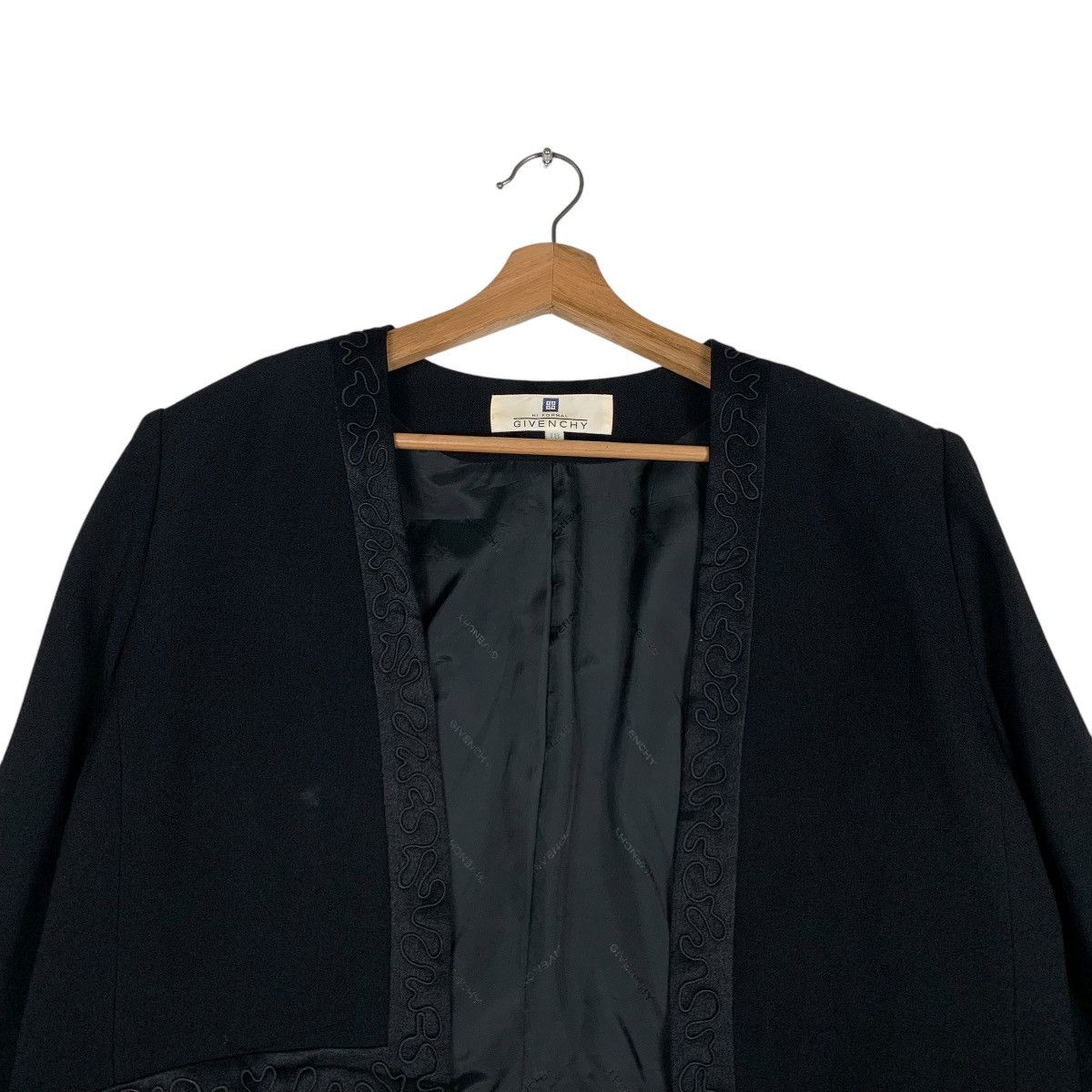 Givenchy GIVENCHY Hi Formal Cropped Cardigan Jacket #1402-C63 Size M / US 6-8 / IT 42-44 - 2 Thumbnail