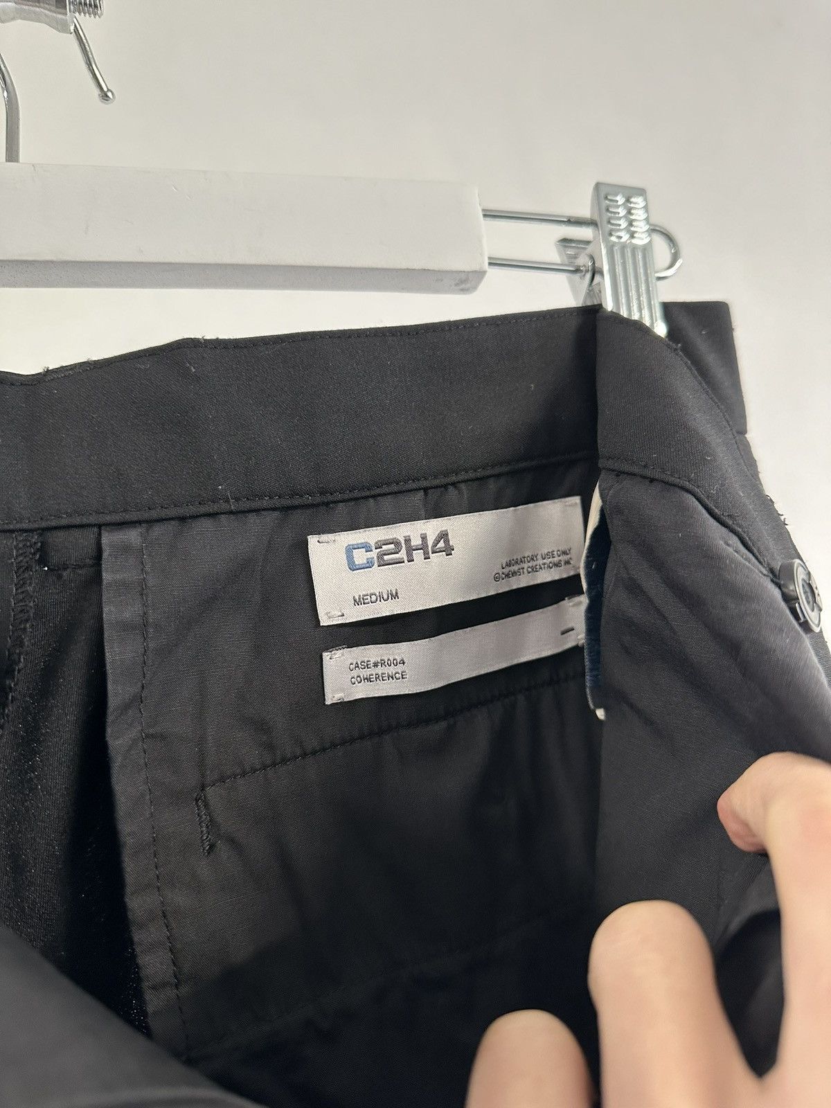 C2H4 C2H4 Distressed Wool Dress Pants Size US 32 / EU 48 - 6 Thumbnail