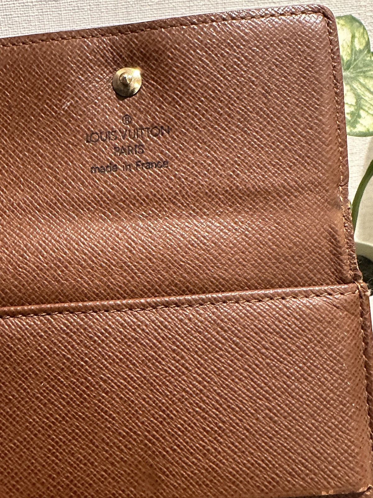 Louis Vuitton Louis Vuitton Leather Wallet for Unisex - Brown (M61652) Size ONE SIZE - 5 Thumbnail