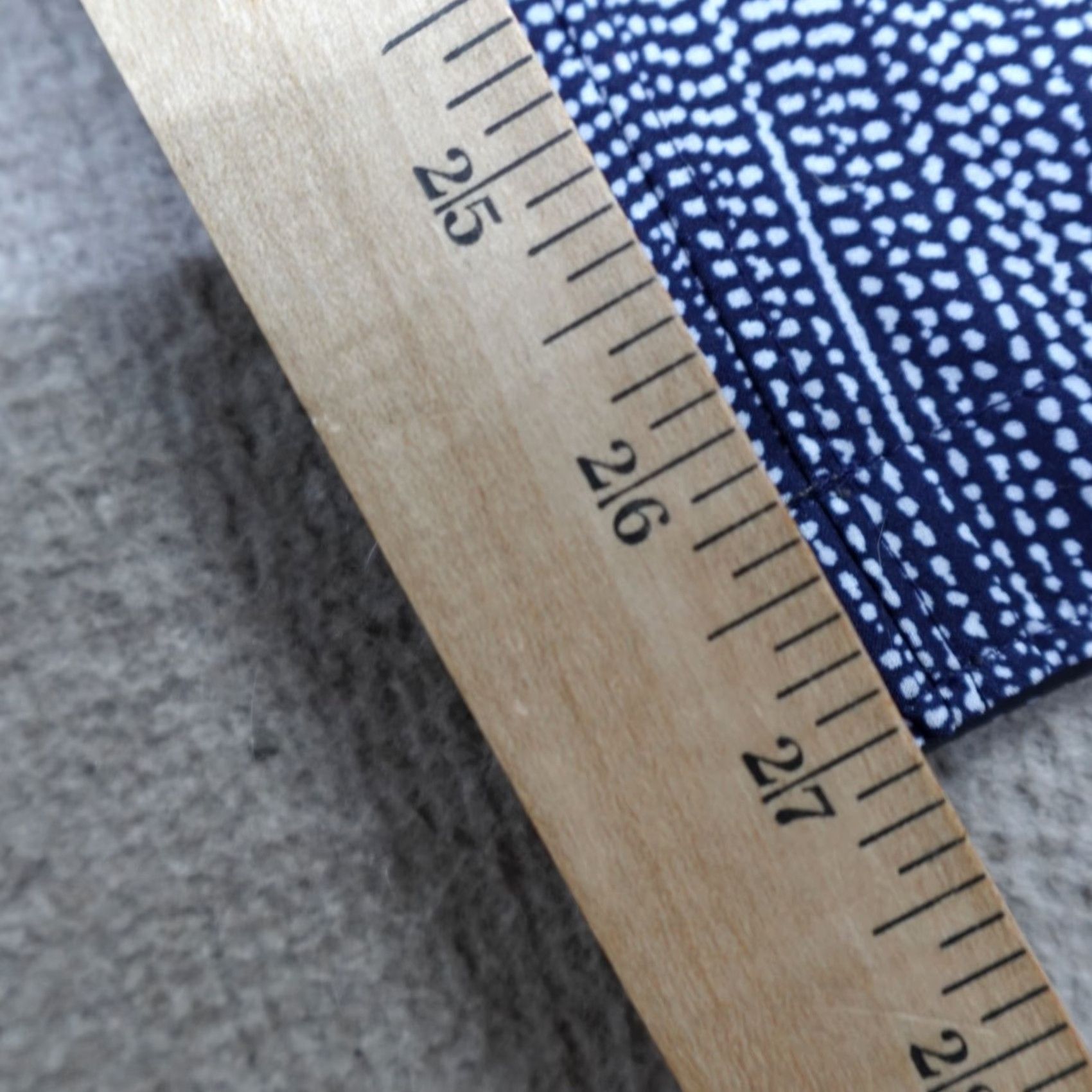 Athleta Athleta Pants 10 Blue Dotted Drawstring Stretch Waist Batik Women Regular Size 10 Color Blue Polyester Spandex Ankle Straight Size 32" / US 10 / IT 46 - 4 Thumbnail