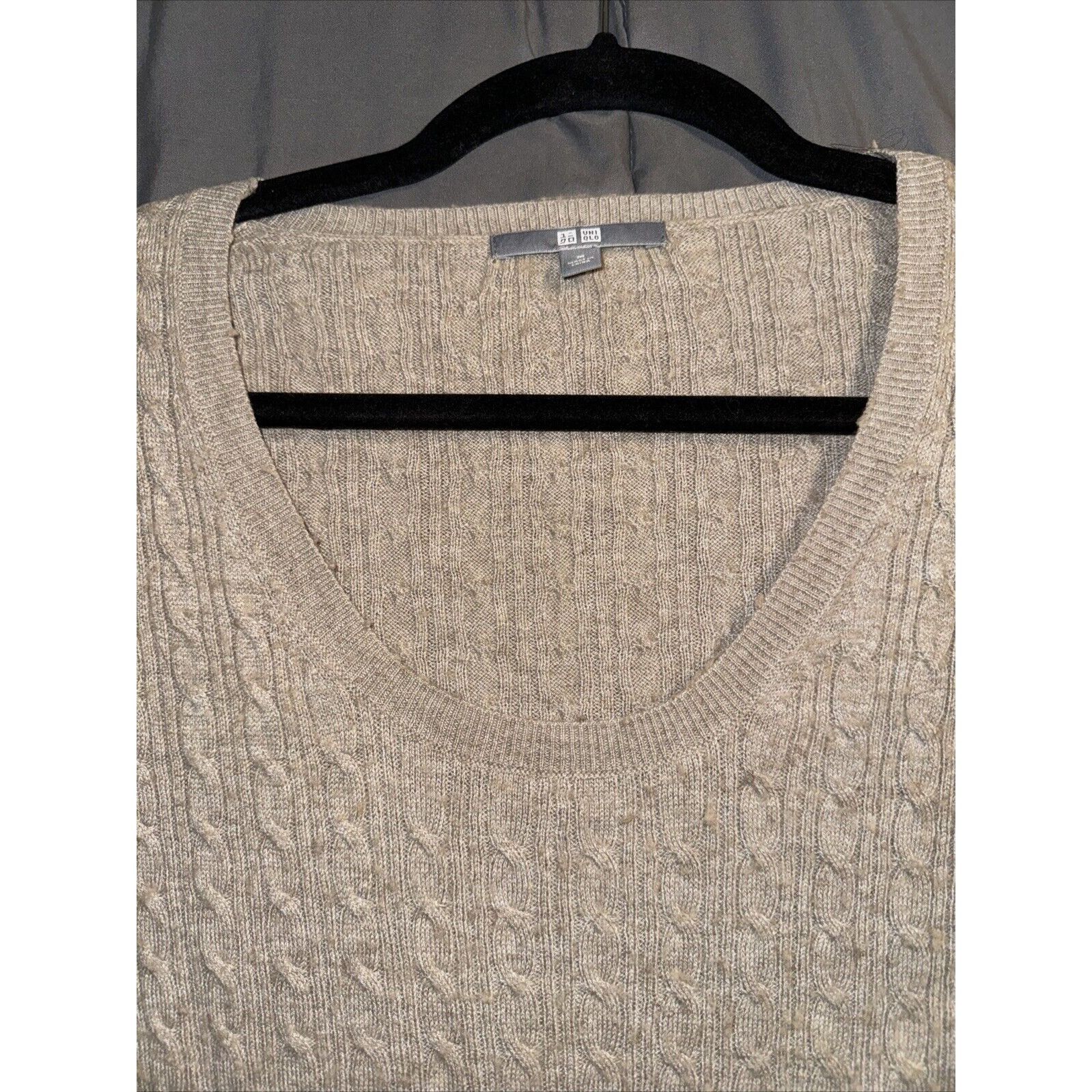 Uniqlo Uniqlo Cable Knit Womens Sweater Blend Medium Beige Scoop Ne Size M / US 6-8 / IT 42-44 - 5 Thumbnail